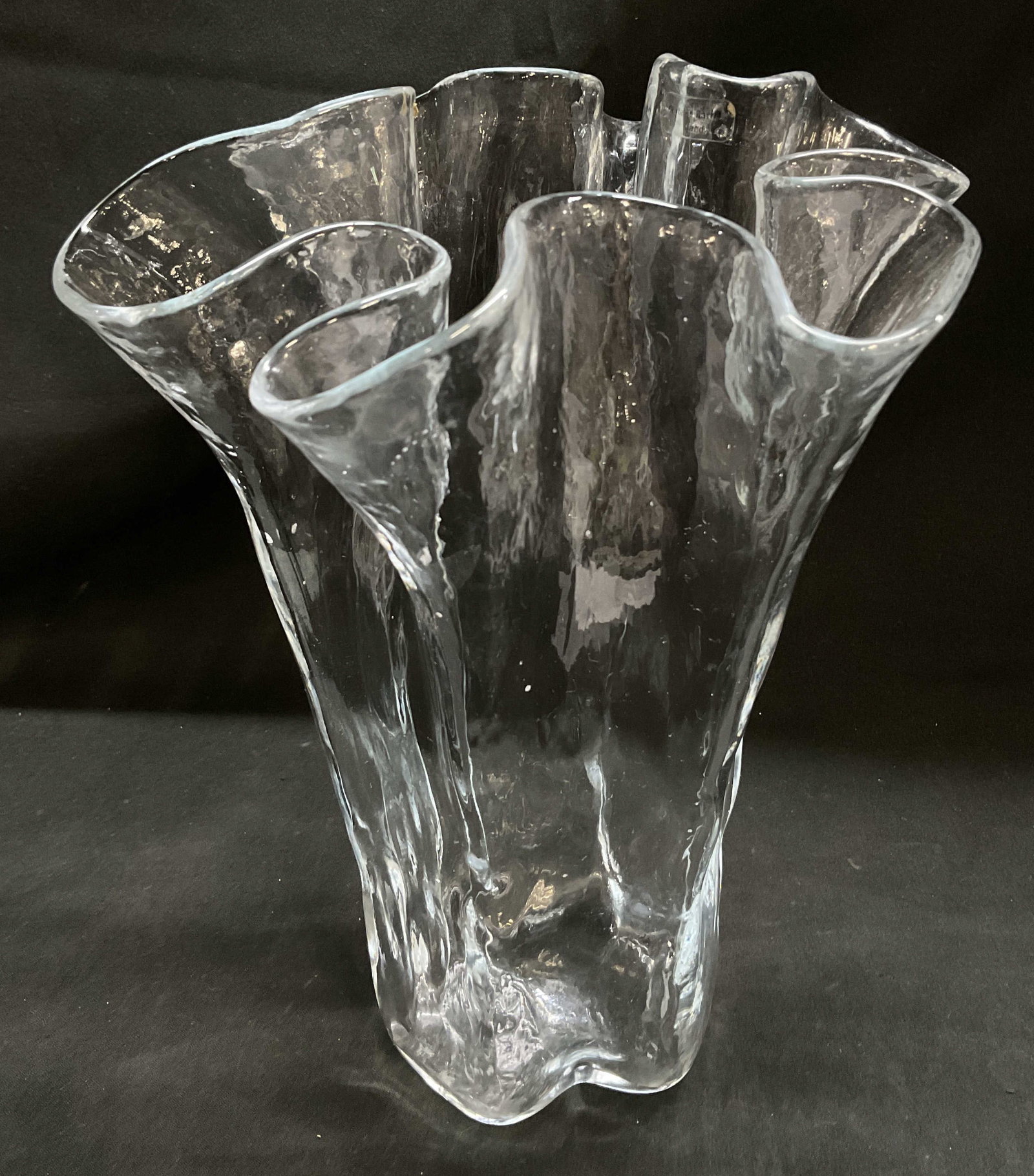 MCM Clear Ruffled Art Glass Handkerchief Vase: Mid-Century Modern Clear Art Glass Handkerchief Vase. Ruffled Rim. Textured Ice Effect. Condition Consistent With Exposure. Measures app 9in H x 7in Diam. Mid-Century Modern, Vintage Vase, Clear, Art