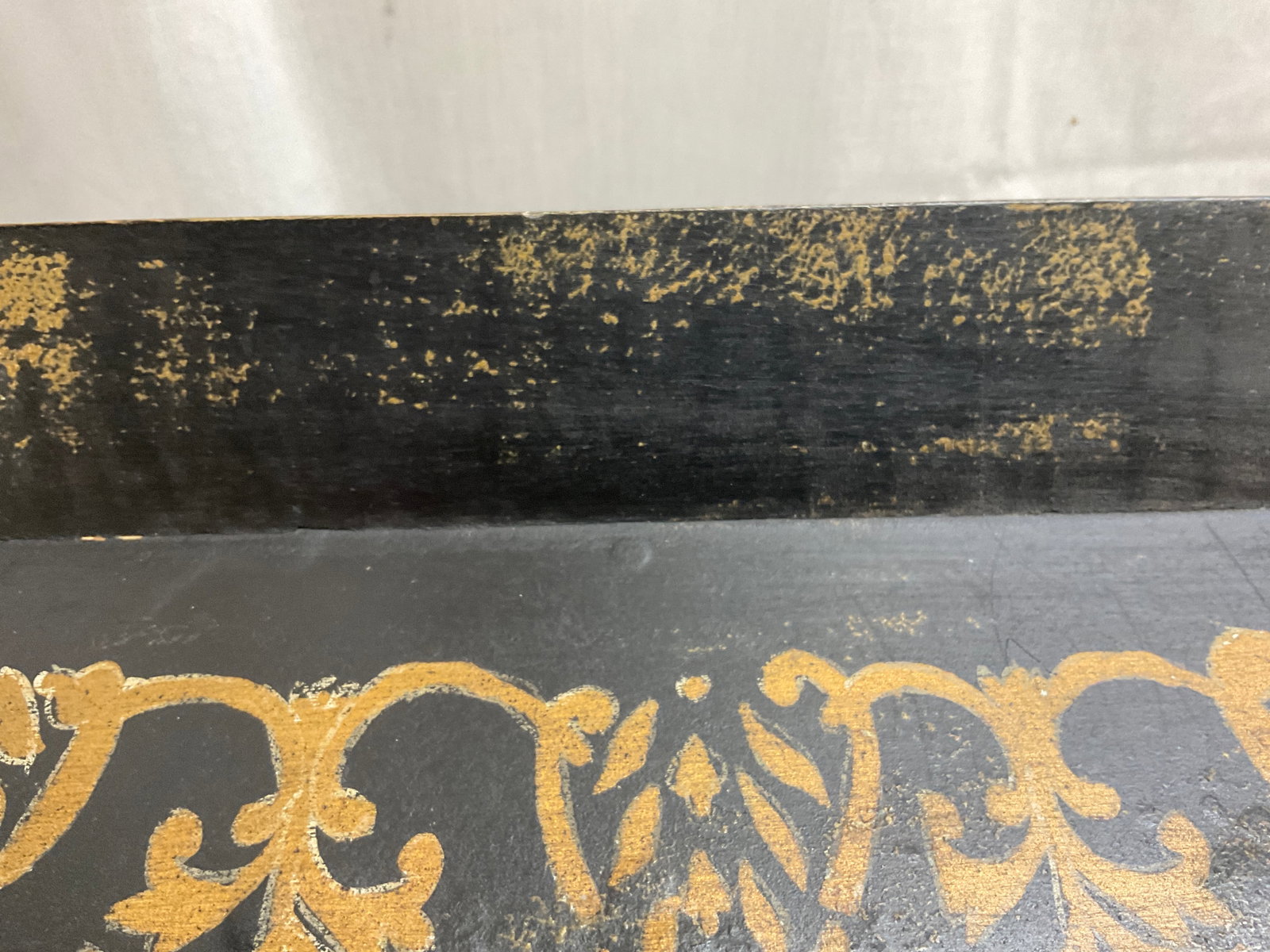 Rustic Gilt Leaf Patterned Wooden Tray - 6
