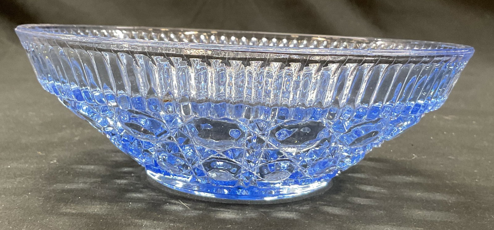 Indiana Glass Blue Windsor Bowl (1 of 7)