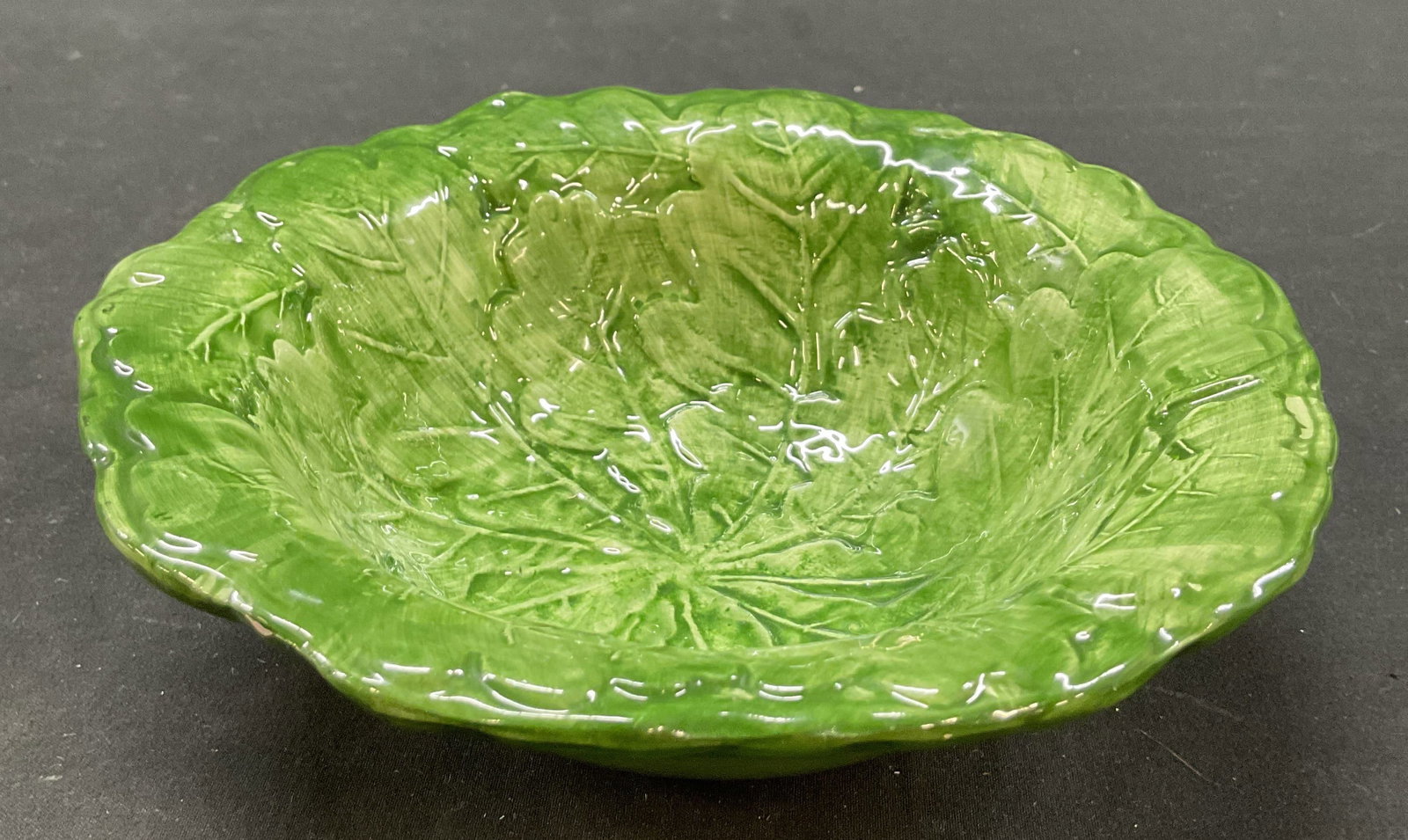 Vintage Green Ceramic Majolica Leaf Bowl (1 of 6)