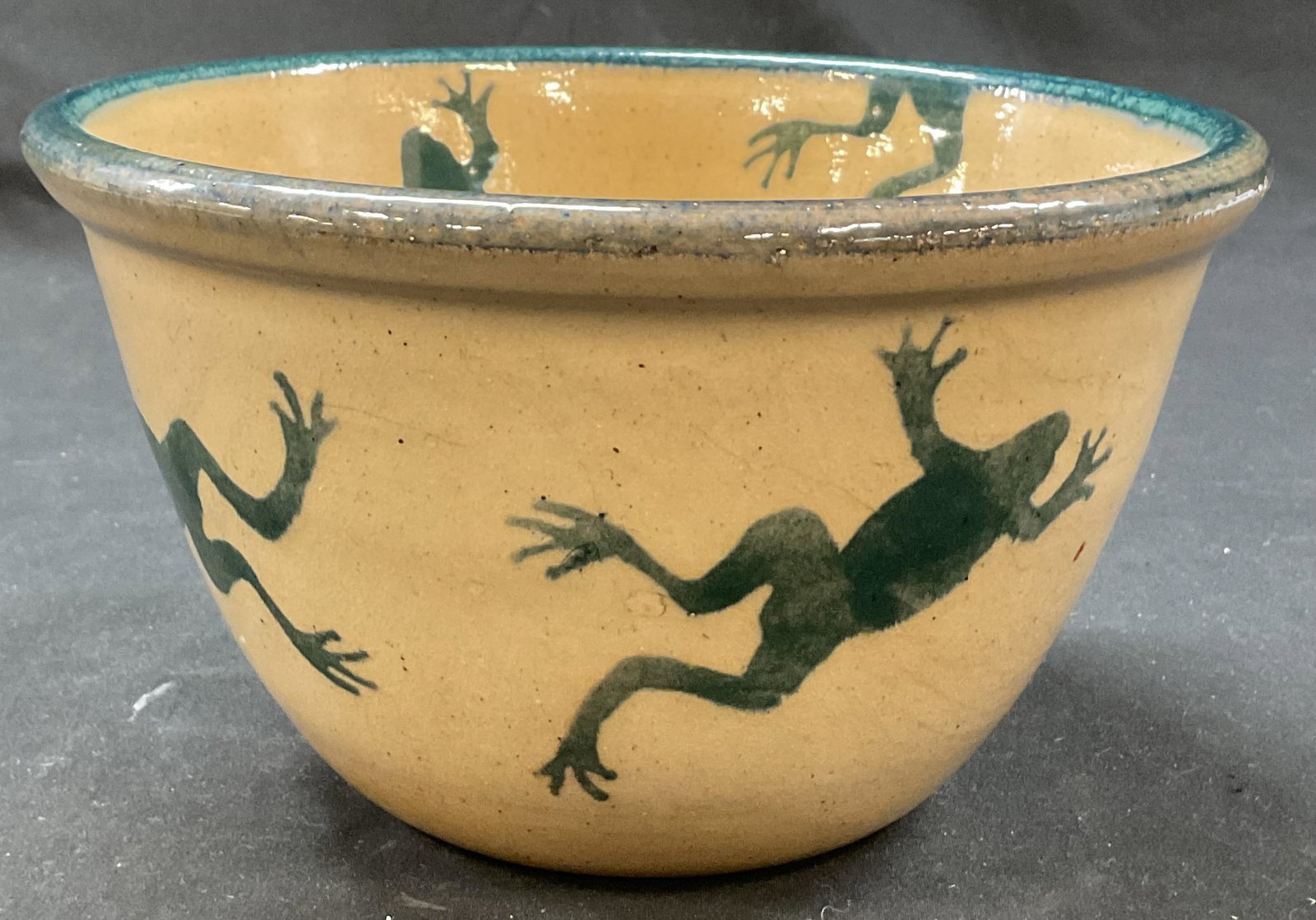 Monroe Salt Works SaltGlaze Stware Frog Bowl USA (1 of 8)