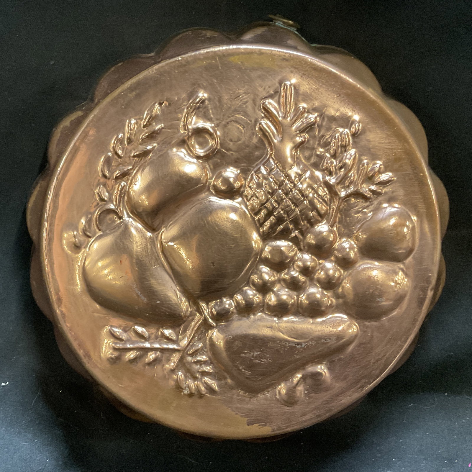 VTG B&M Douro Copper Fruit Design Mold KOREA (1 of 6)