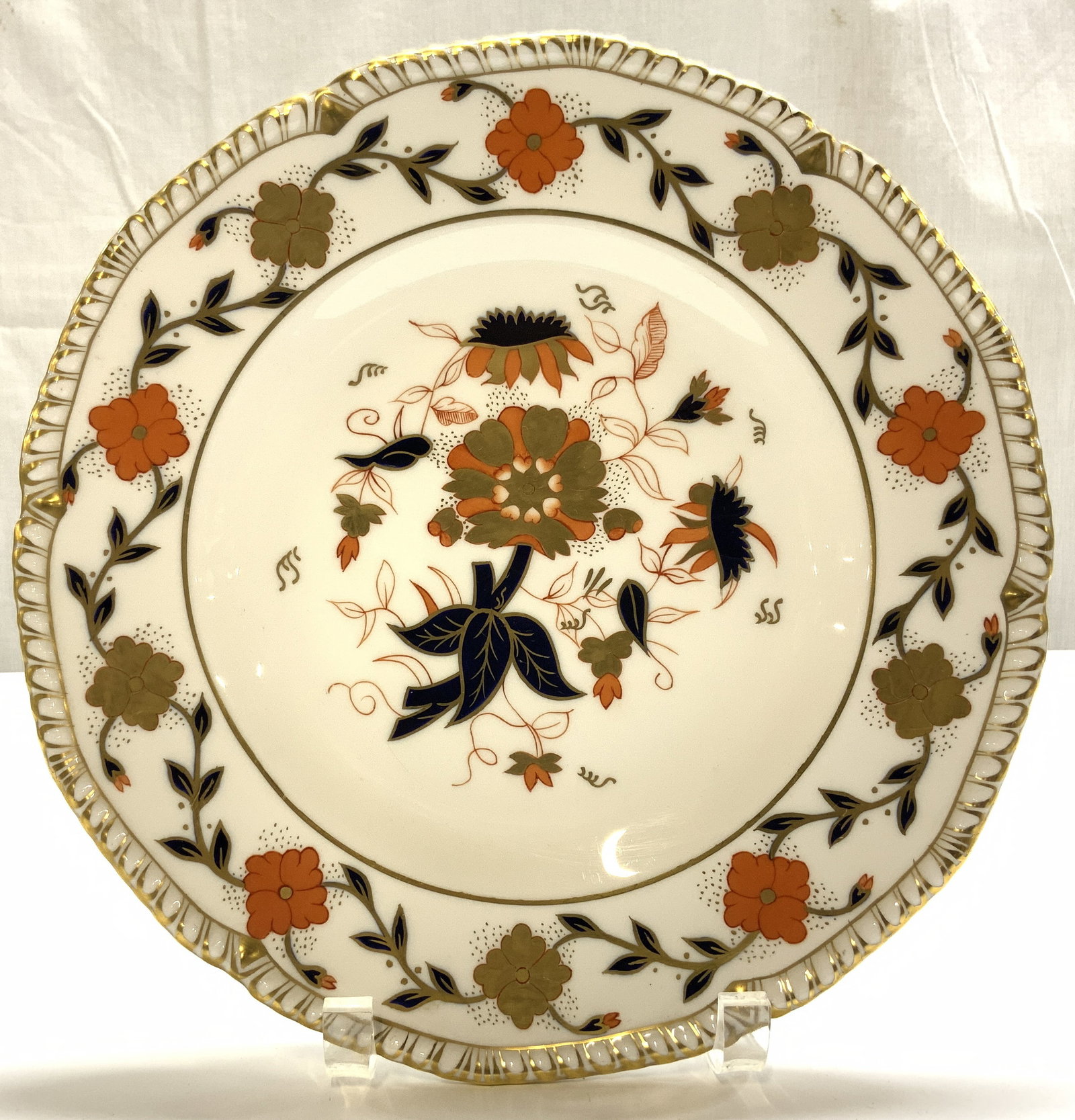 Vtg 1970 Royal Crown Derby Asian Rose Plate, Eng: Vintage Royal Crown Derby Asian Rose Dinner Plate, Gadroon Edge Gold Imari. England. Fine bone China. manufactured 1970. Center piece hand accented chrysanthemum bouquet. Gadroon patterning around