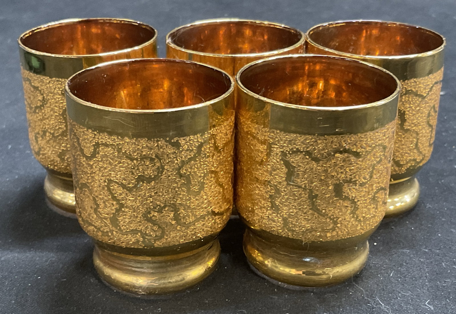 St5 VTG Gold-Toned Metal Wppd Shot Glasses BELGIUM (1 of 6)