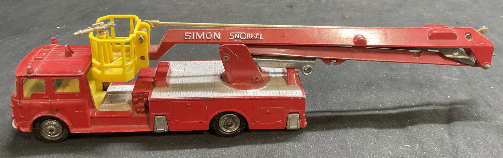 VTG Corgi Major Toys Simon Snorkel Fire Eng BRIT (1 of 7)