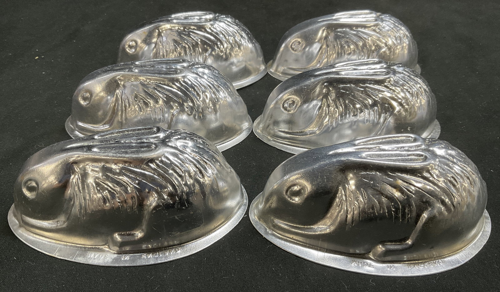 Lt6 VTG Nutbrown Aluminum Rabbit Molds ENGLD (1 of 8)