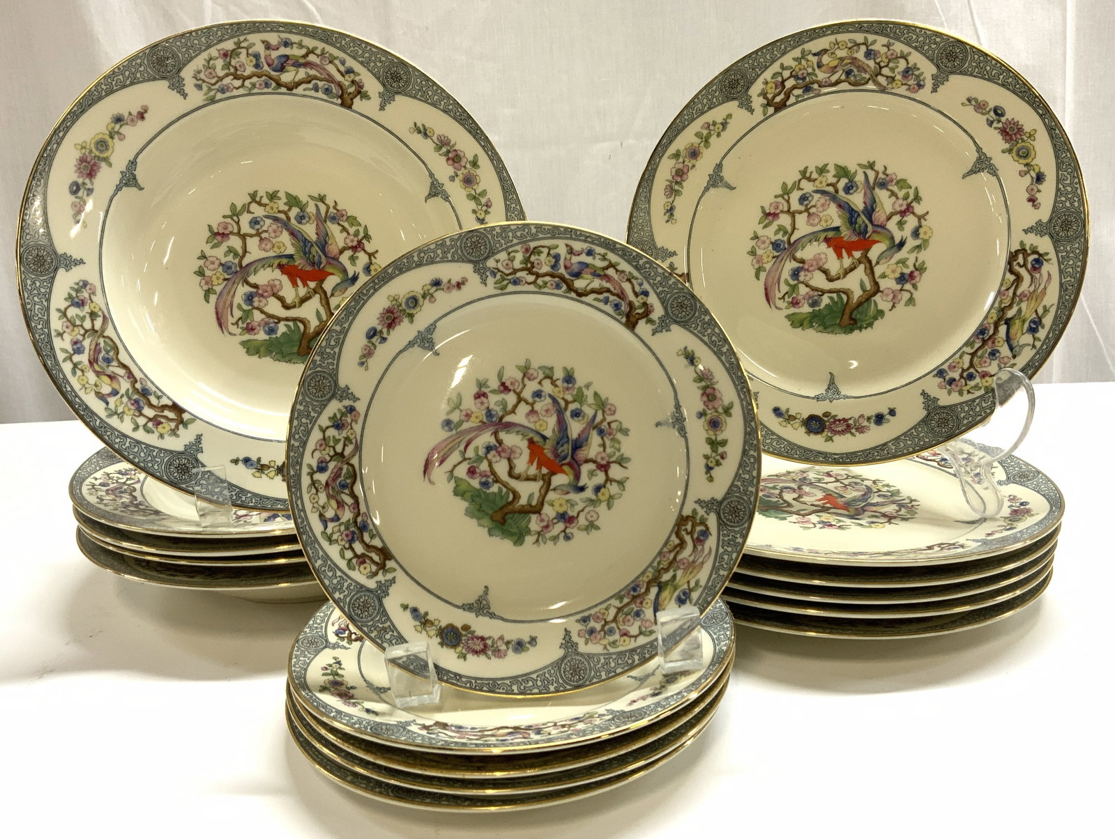Vtg Lt16 Rosenthal Cont. Phoenix Plates, Germany (1 of 11)