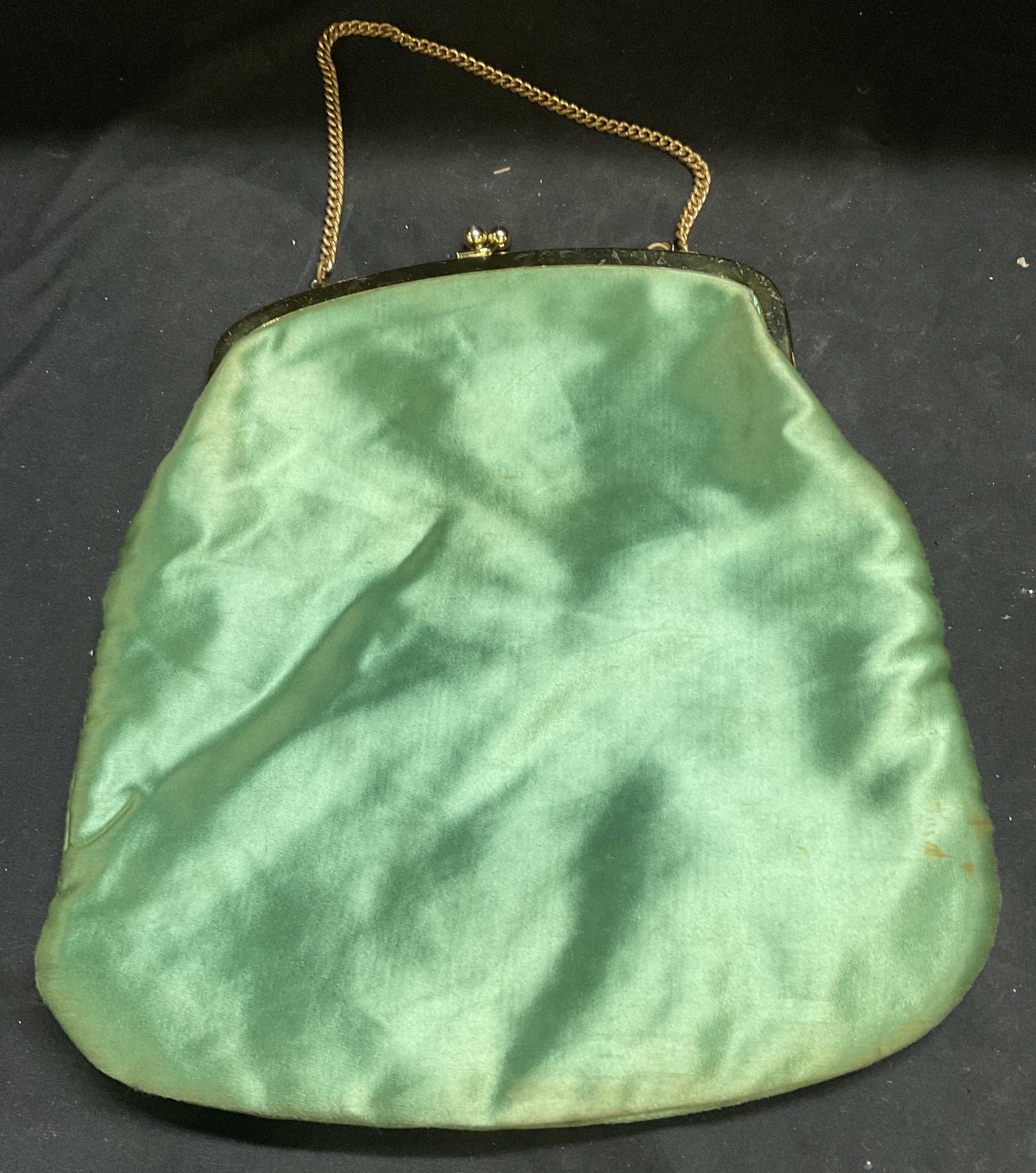 VINTAGE 1960s Green Silk Evening Purse (1 of 6)
