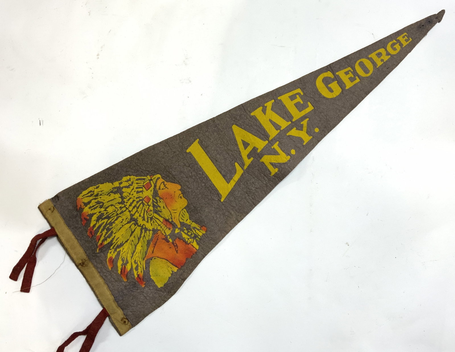 Vtg c.1950s Lake George NY Felt Pennant Flag (1 of 5)
