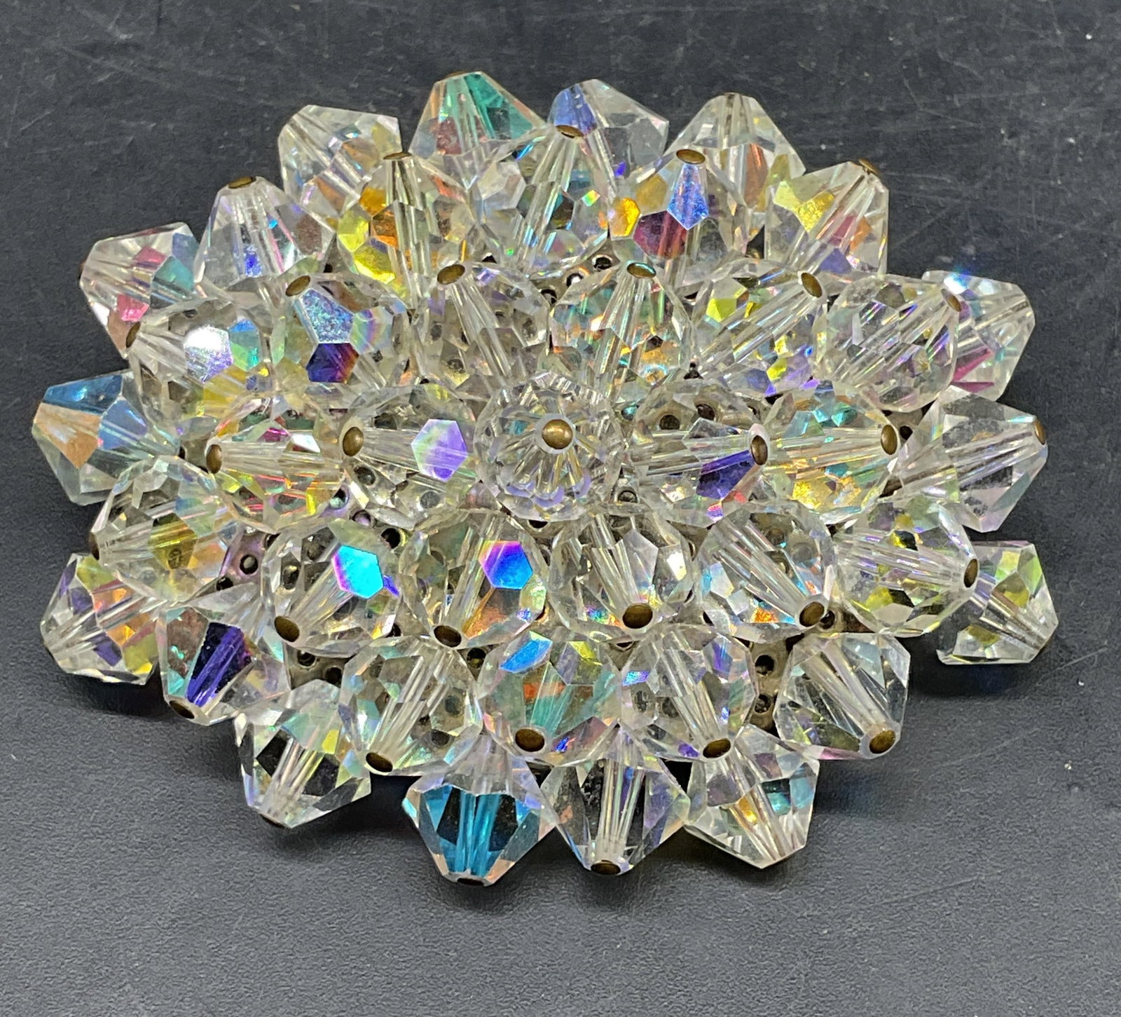 Vintage Oval Crystal Cluster Brooch: Vintage oval colorless crystal cluster brooch. Measures approx. 2.25 x 1.75 inches. Some scratching. Jewelry, estate jewelry, costume jewelry, cocktail jewelry, fashion jewelry, accessories, fashion a