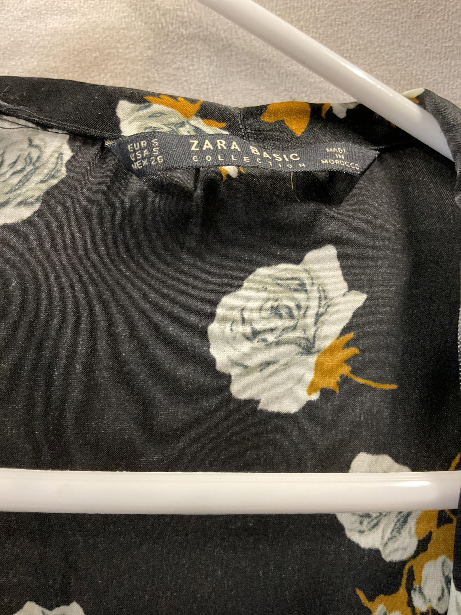 Zara basic collection floral robe - 5