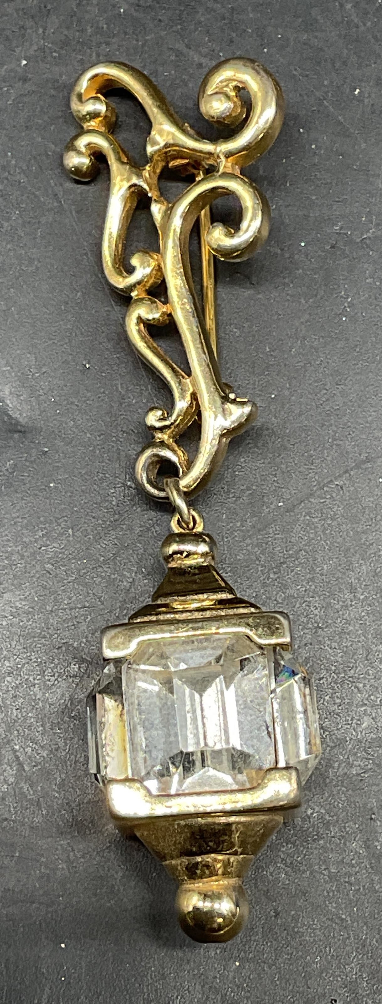 Vintage Calvaire Gold Plated Crystal Brooch: Vintage signed Calvaire gold plated brooch with crystal pendant. Measures approx. 2.75 inches. Some scratching and loss to plating. Jewelry, estate jewelry, costume jewelry, cocktail jewelry, fashion 