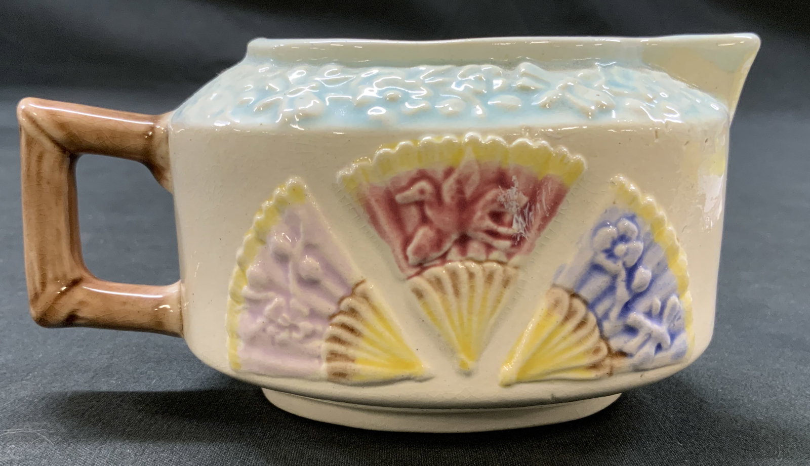 Antq Majolica Fan & Blossom Creamer Pitcher (1 of 6)
