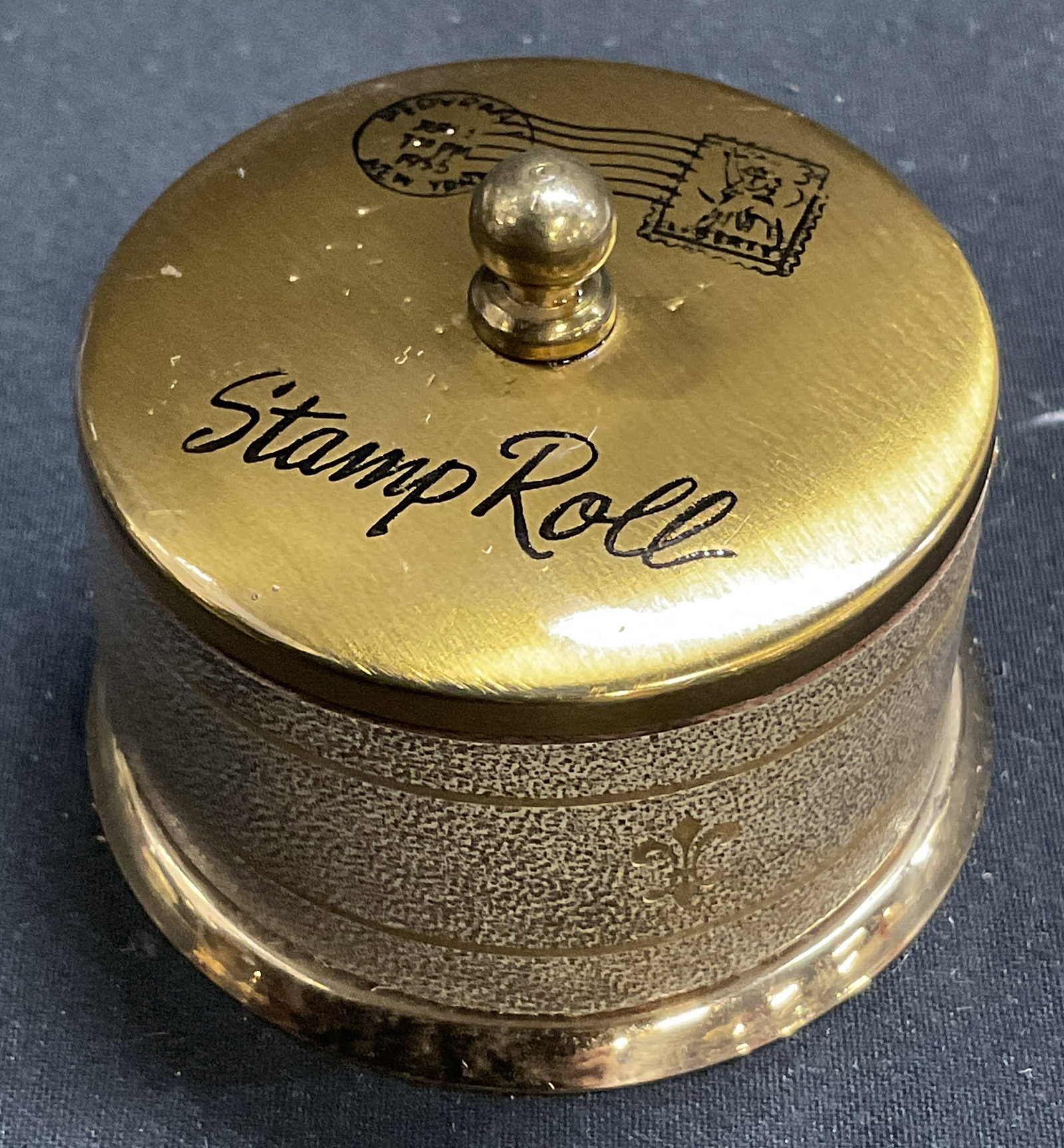 VTG 1955 Brass Postage Stamp Roll Dispenser (1 of 6)