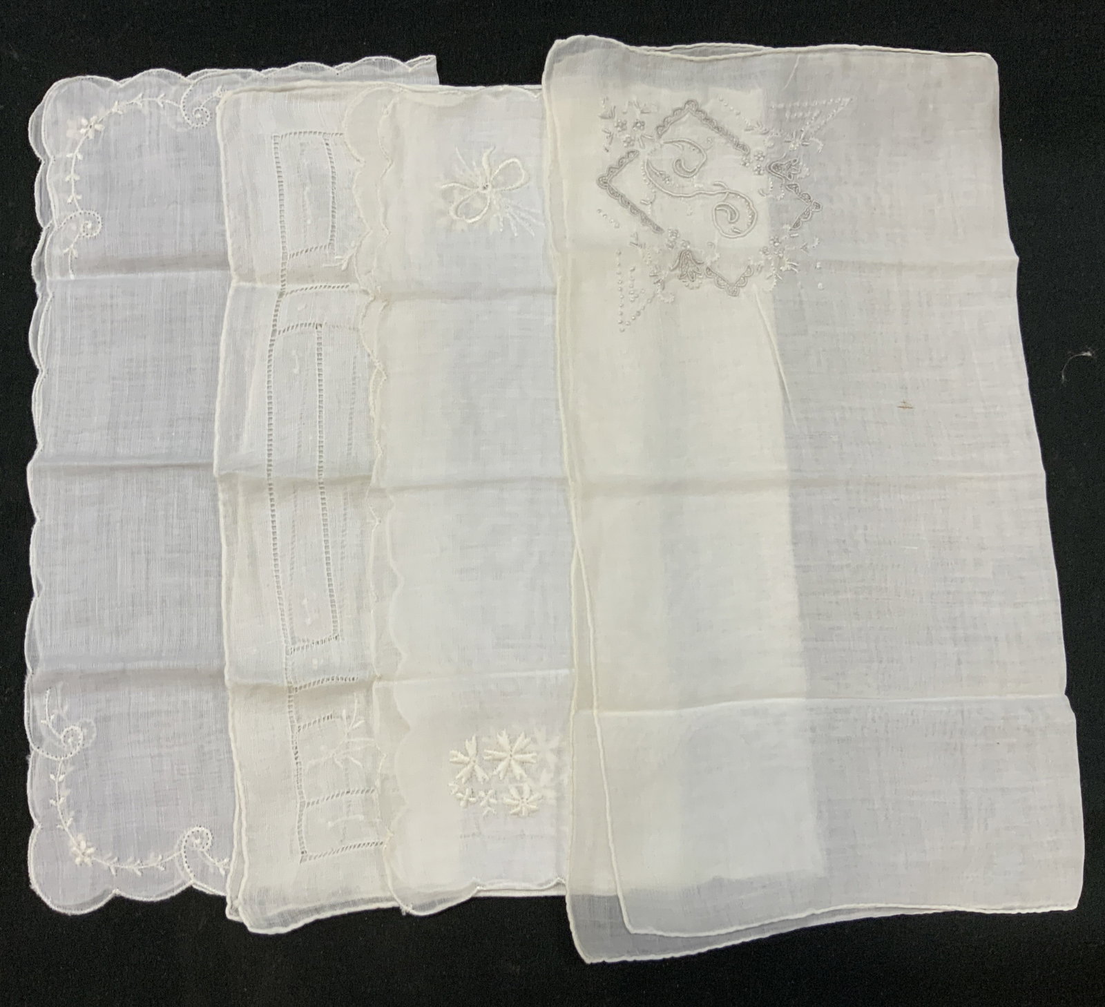 Vtg Assorted Lt4 White Handkerchiefs: Vintage lot of 4 white handkerchiefs with assorted designs/embroidered. Semi-sheer cotton lawn. Measures approx. 11 x 11 inches. Vintage Doilies, Crocheted, Lace, Tea Decor, Table Decor, Home Decor 6 