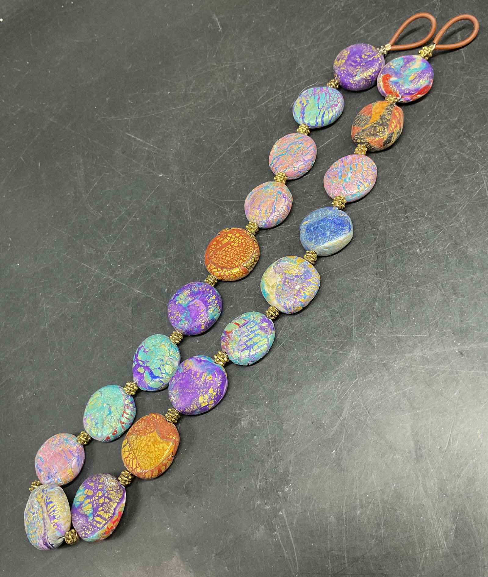 Vntg MURANO Foiled Glass Bead Necklace, Italy: Vintage Venetian Murano Foiled Glass bead necklace, circular beads are designed with opalescent glass and gold foil, giving them a fiery vibrant appearance, adjustable length, open full length measure