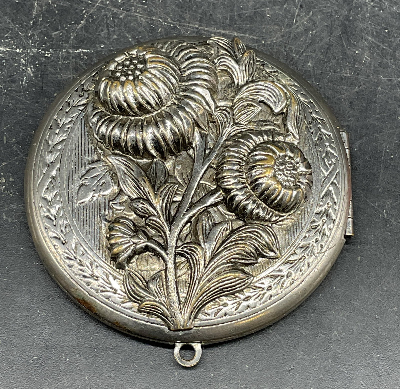 Vintage Silver Tone Floral Compact Pendant (1 of 6)