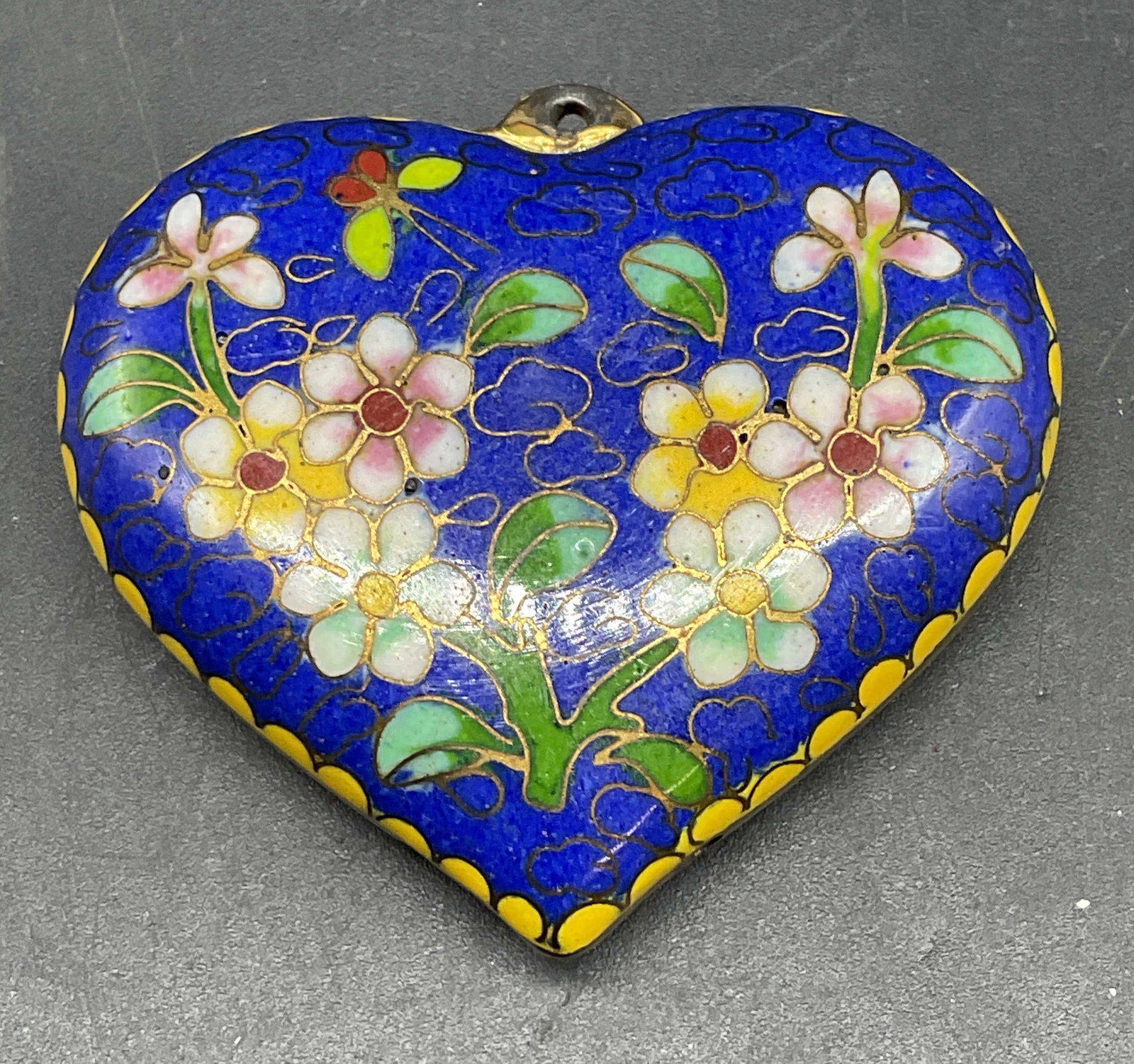 Vintage Asian Cloisonne Heart Pendant: Vintage Asian cloisonne heart pendant. Hand enameled floral design. Measures approx. 1.75 x 2 inches. Some scratching. Jewelry, estate jewelry, costume jewelry, cocktail jewelry, fashion jewelry, acce