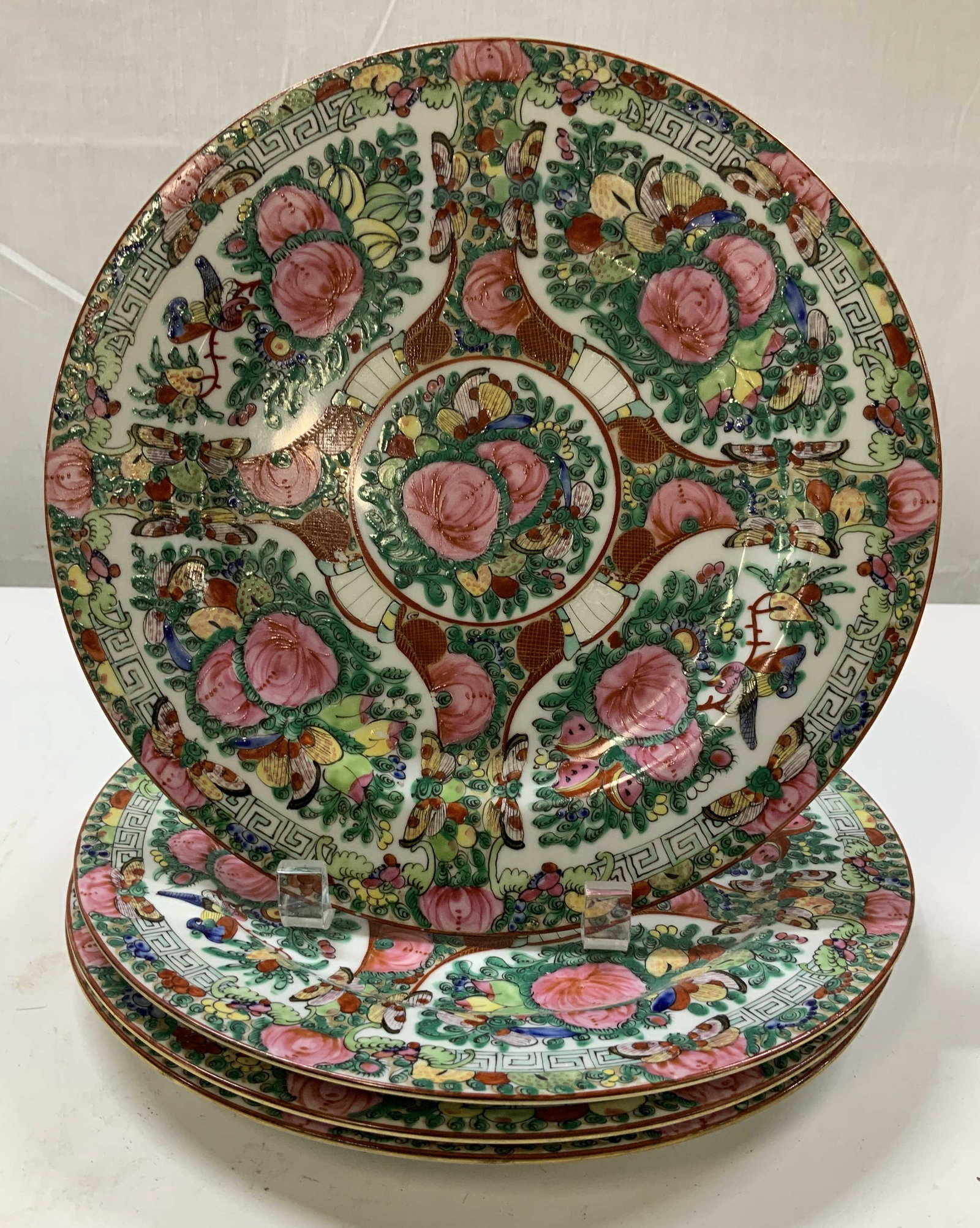 Set 4 Vntg Rose Medallion Hand PTD Plates