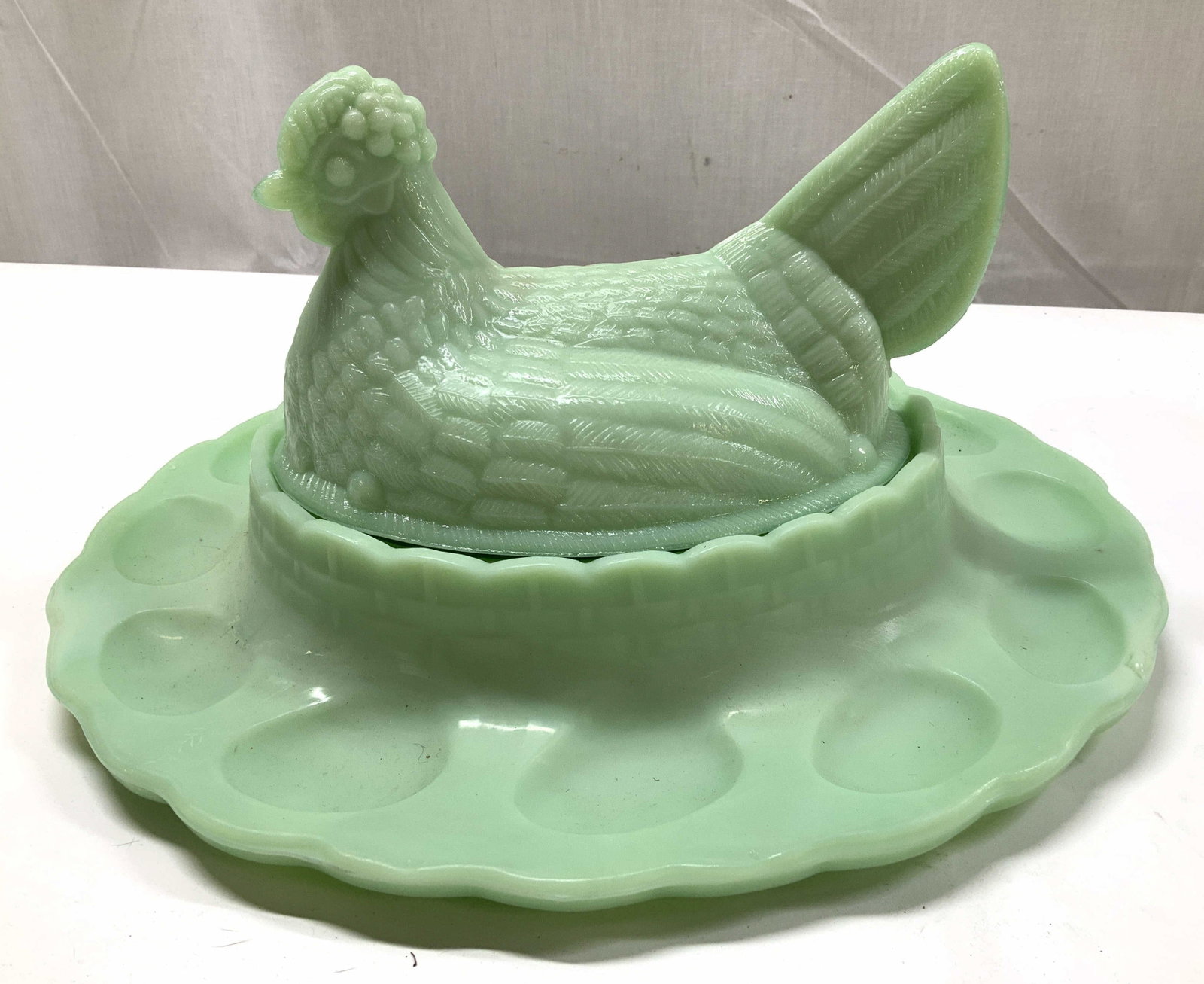 Antq Fenton Jadeite Hen On Nest Green Platter (1 of 11)