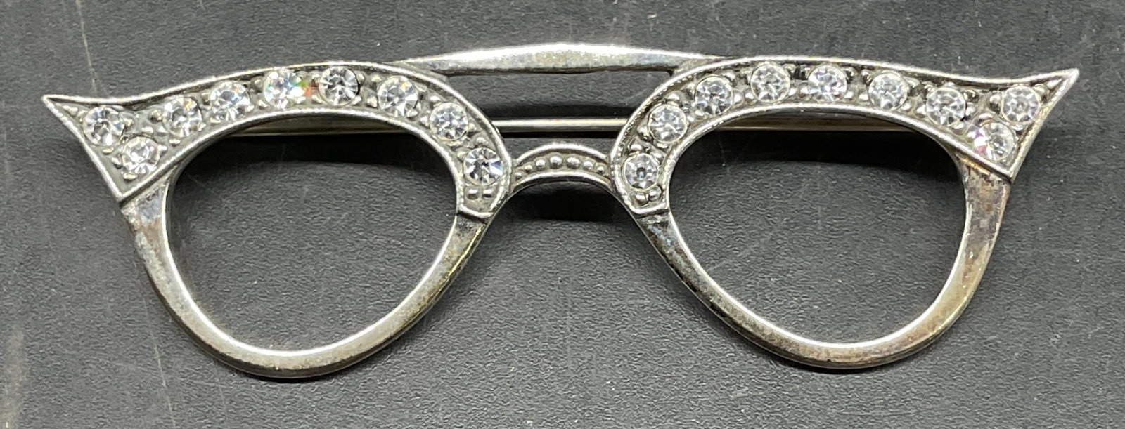 Vintage Sterling Silver Crystal Glasses Brooch