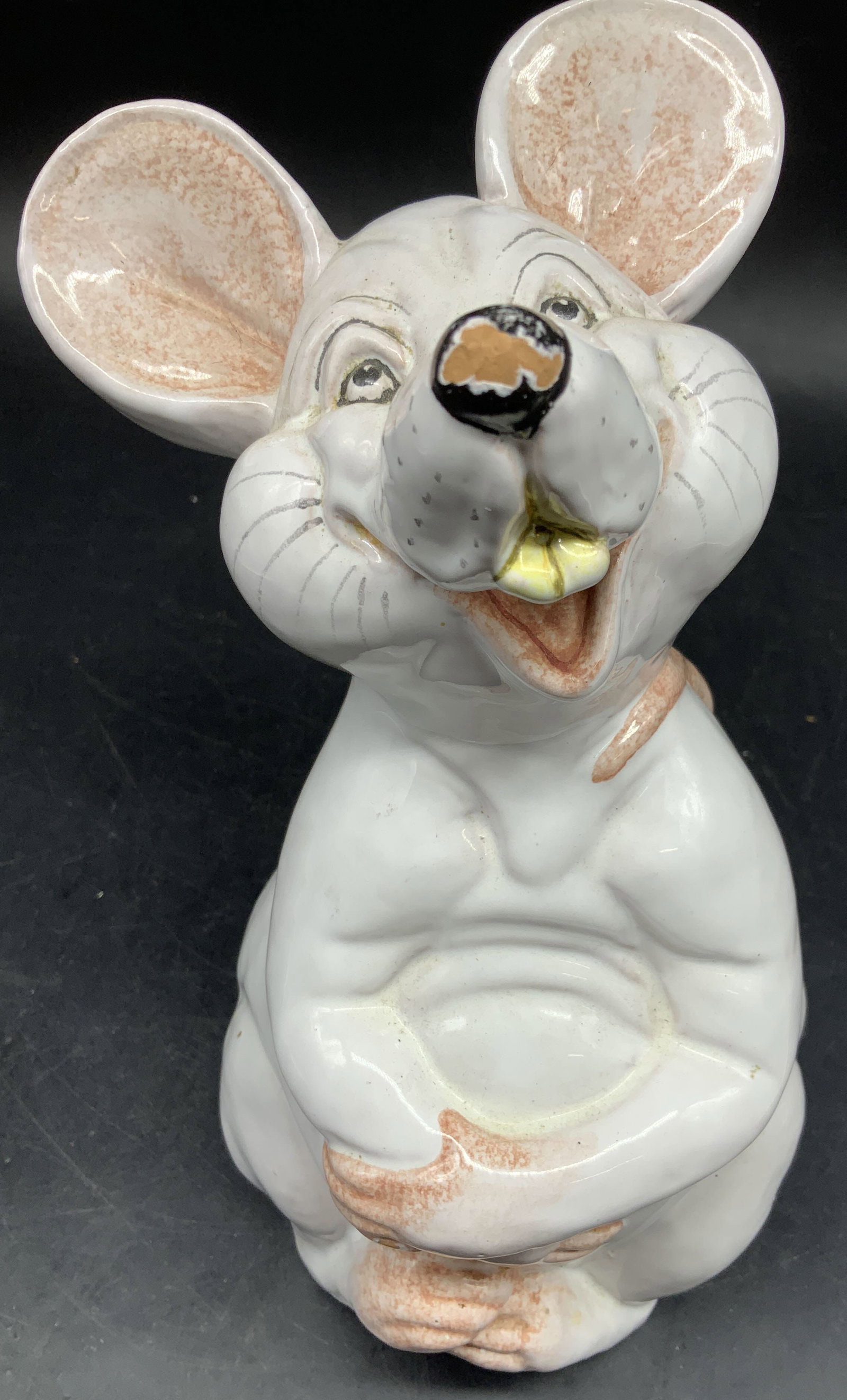 Vntg Italian Ceramic Laughing Mouse: Vintage white ceramic laughing mouse produced in Italy during the mid 20th century, measures HT app 11 inches width app 5 inches depth app 6 inches, high gloss white glaze with pink highlights in ears