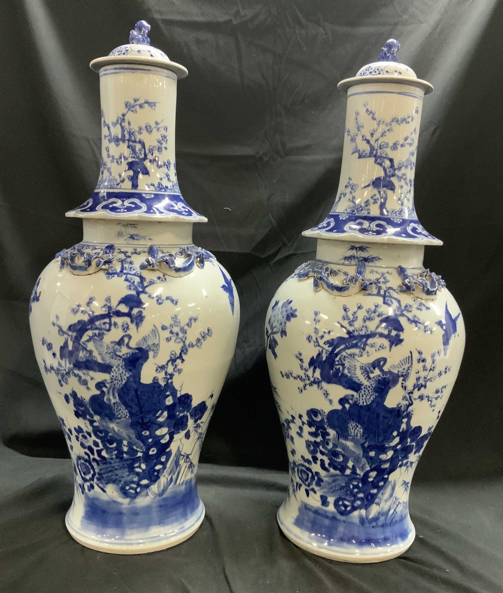 Pr Vntg Chinese Blue White Porcelain Urns, Sgnd (1 of 14)