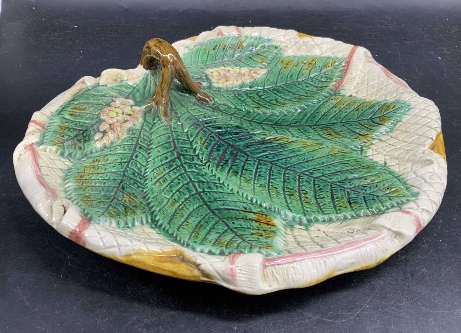 Antq Majolica Ceramic Leaf Serving Dish (1 of 15)