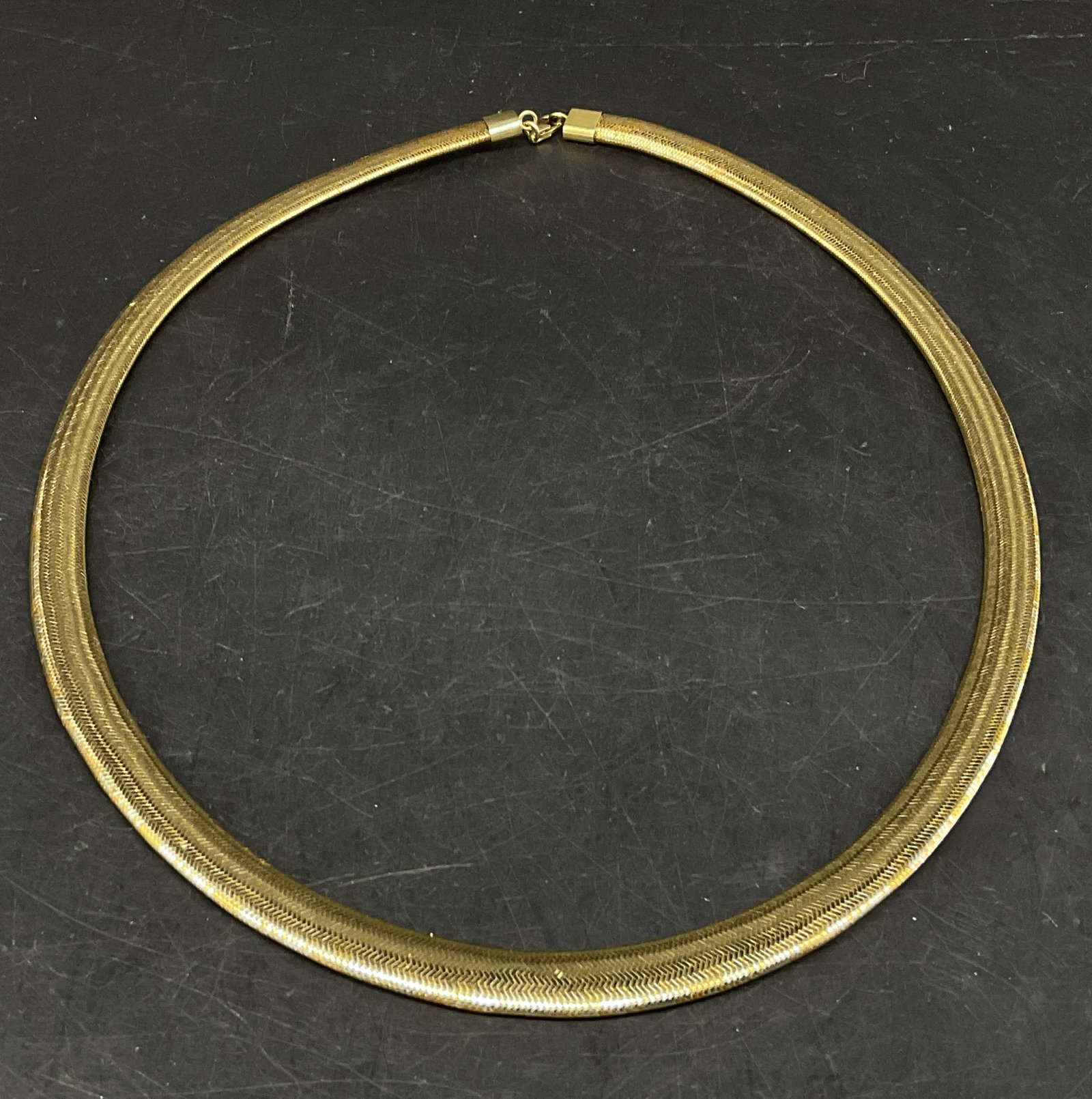 14KT GOLD Herringbone Chain Necklace ITALY (1 of 7)