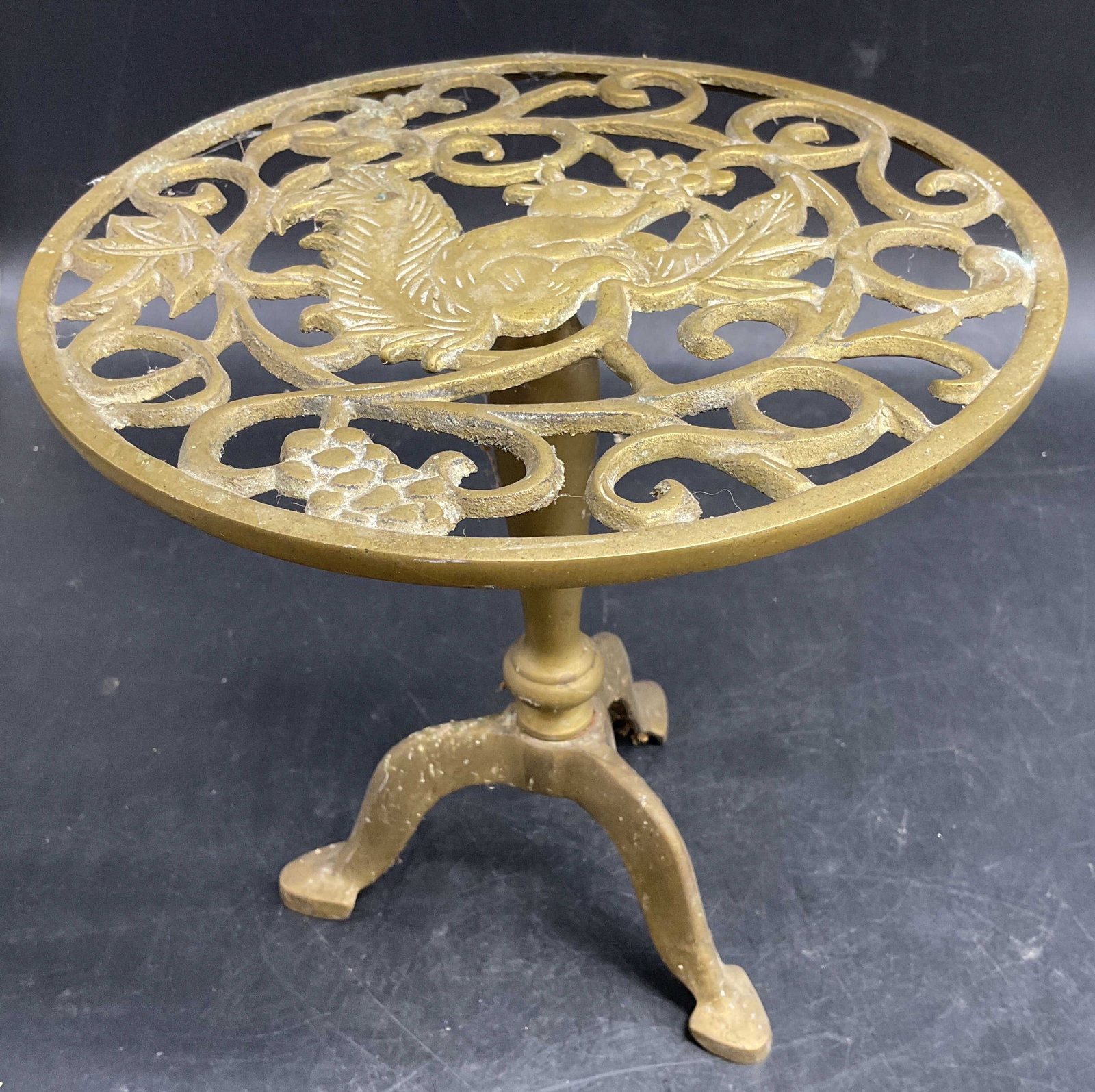 Vntg Squirrel Brass Fireplace Trivet, Pl t Stand (1 of 6)