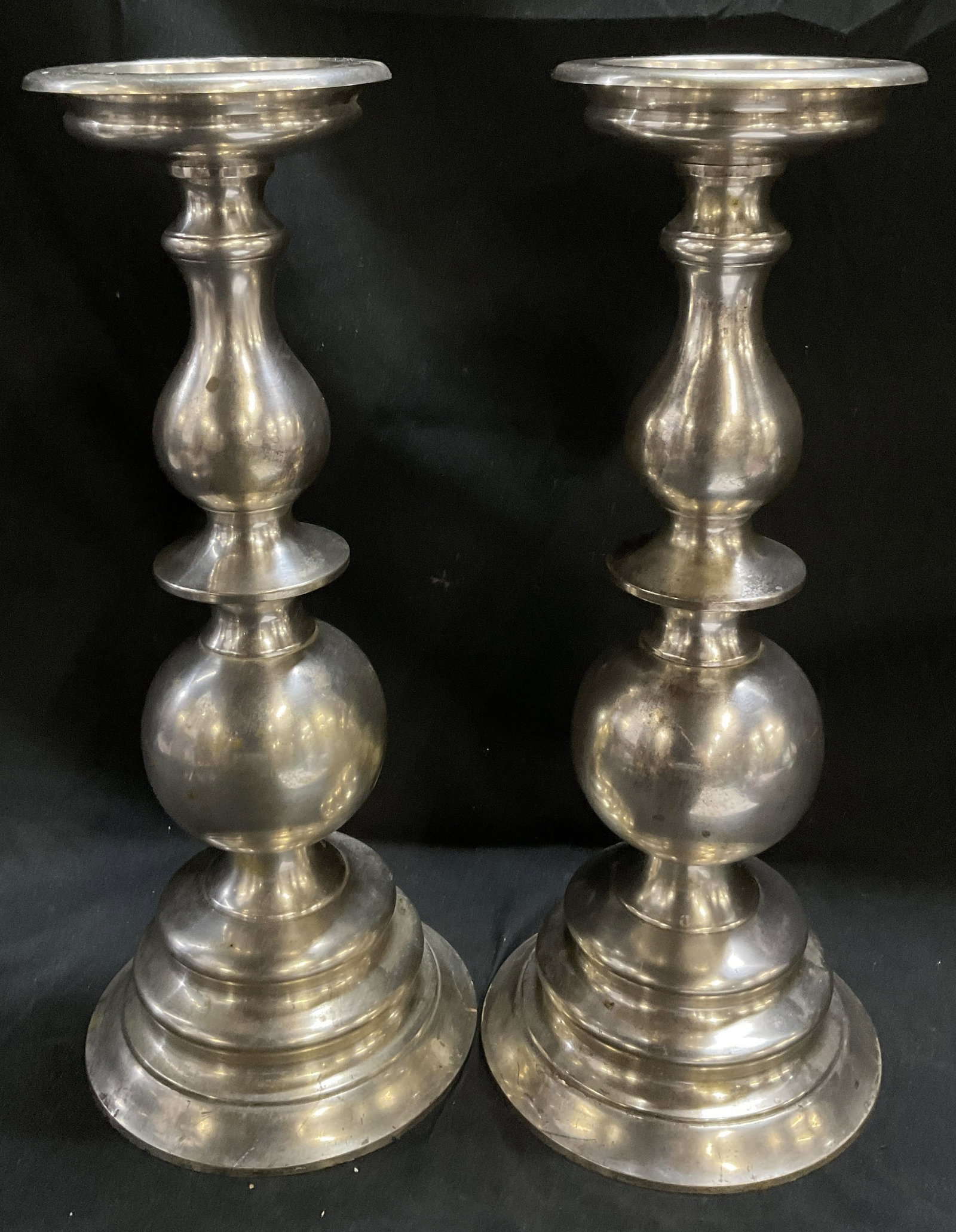 VTG Silver-Plated Solid Brass Pillar Candlesticks (1 of 6)