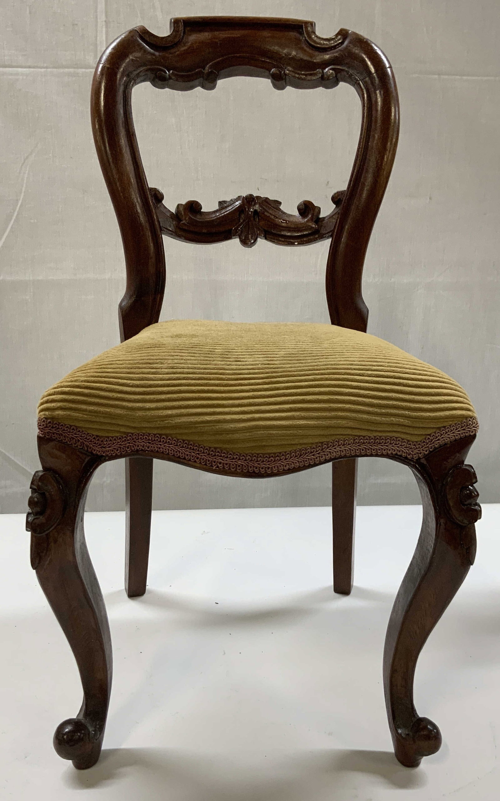 Victorian salesman sample chair (1 of 6)