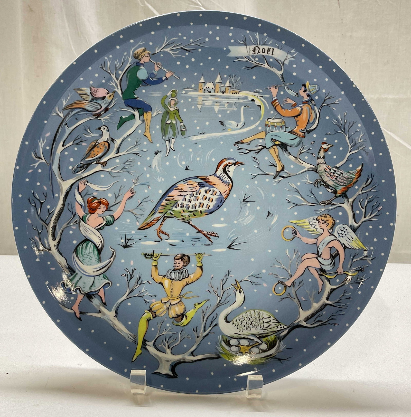 Haviland Limoges Jubilee 12Days Xmas Pltr France: Haviland Limoges Jubilee Twelve Days Of Christmas porcelain platter. Marked on underside as photographed here, made in France. Signed R. Hetreau. Platter depicts all twelve days of the Christmas song 