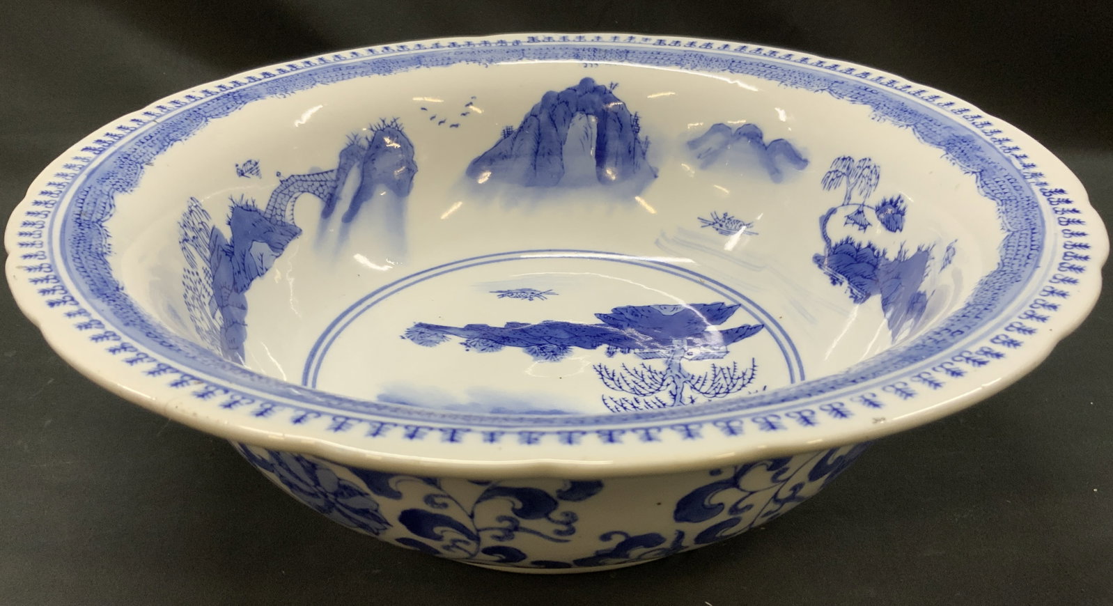 Vtg Blue/White Canton Style Porcelain Bowl: Vintage Chinese Blue and White Landscape Canton style porcelain bowl. Interior basin decorated with cobalt blue Transfer printed canton style landscape scene with mountain islands, pagodas. Interior r