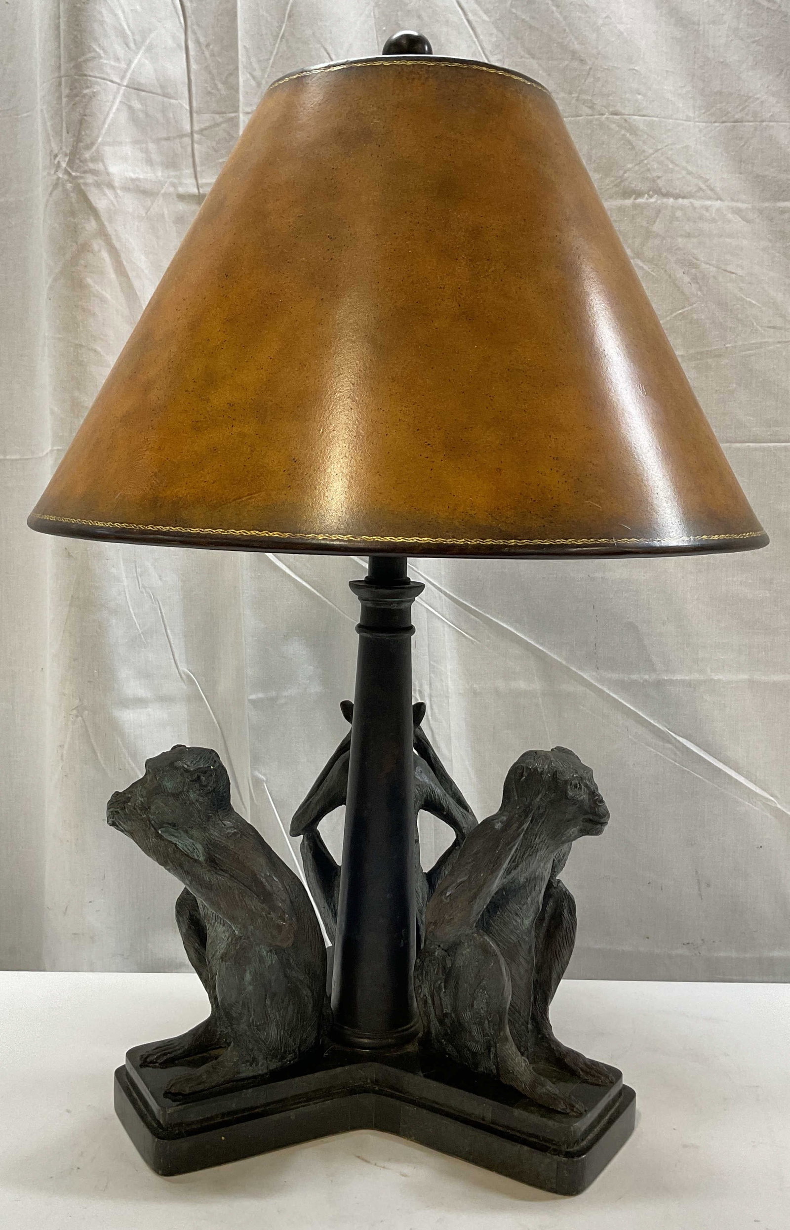 Maitland Smith Bronze 3 Wise Monkeys Table Lamp: Maitland Smith patinated bronze three wise monkeys table lamp. Comes with decorative shade. Dark marble base. Bronze monkey figures representing the three wise monkeys (see no evil, hear no evil, spea