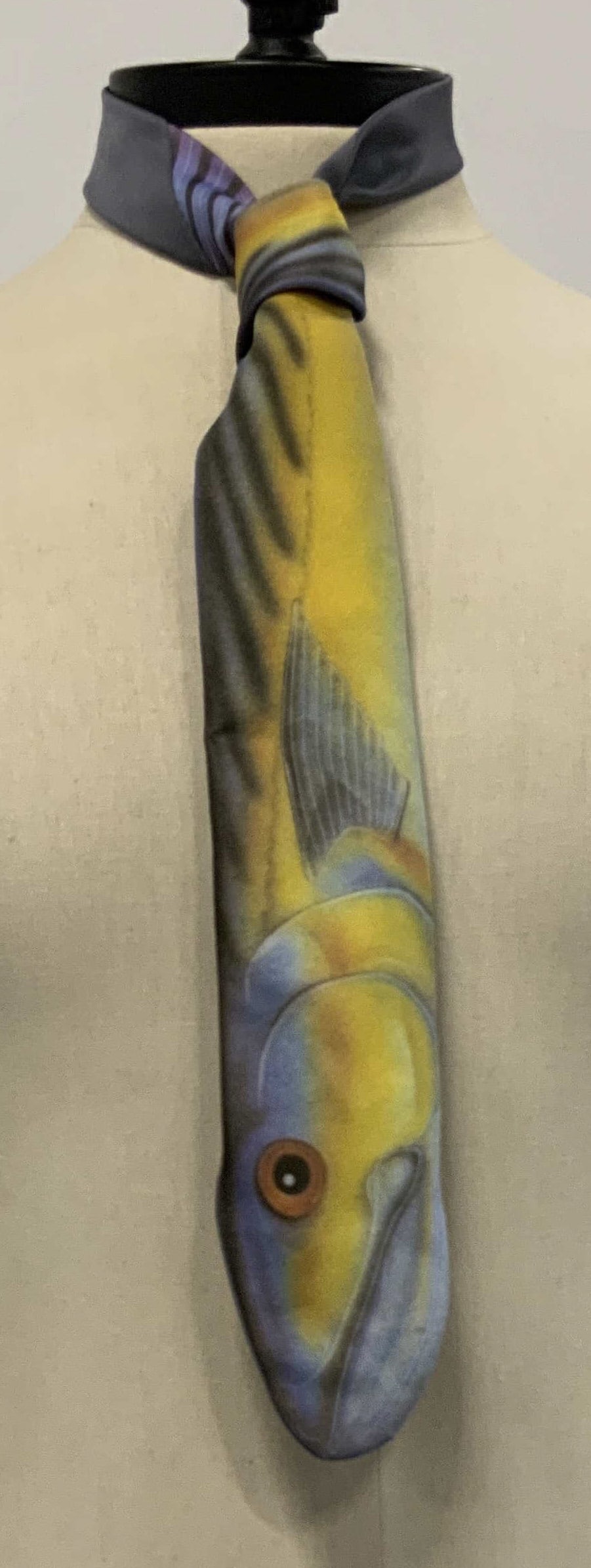 Vntg Ralph Marlin designer tuna necktie 1986 (1 of 7)