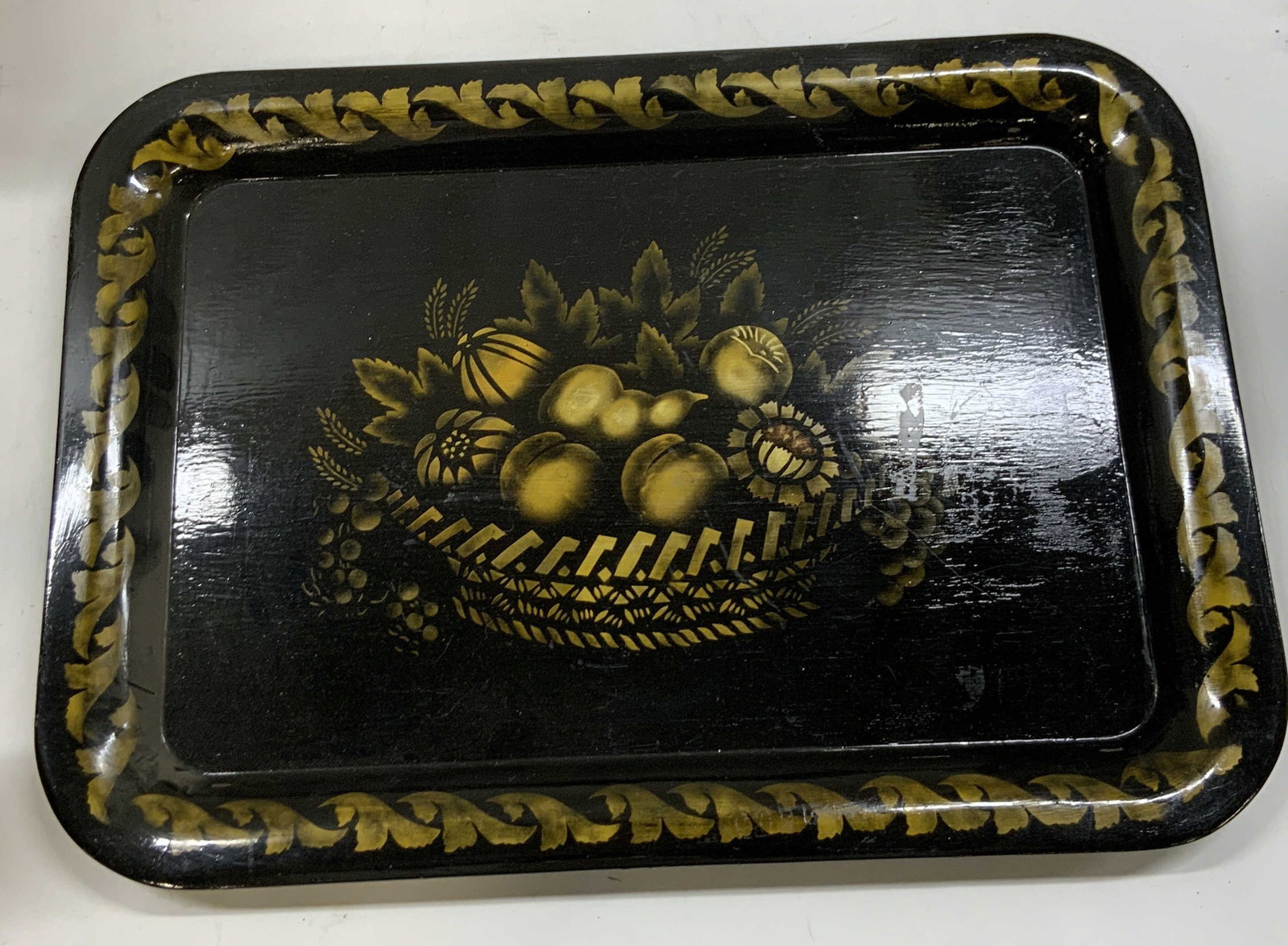 Vntg painted tableware serving tray (1 of 6)