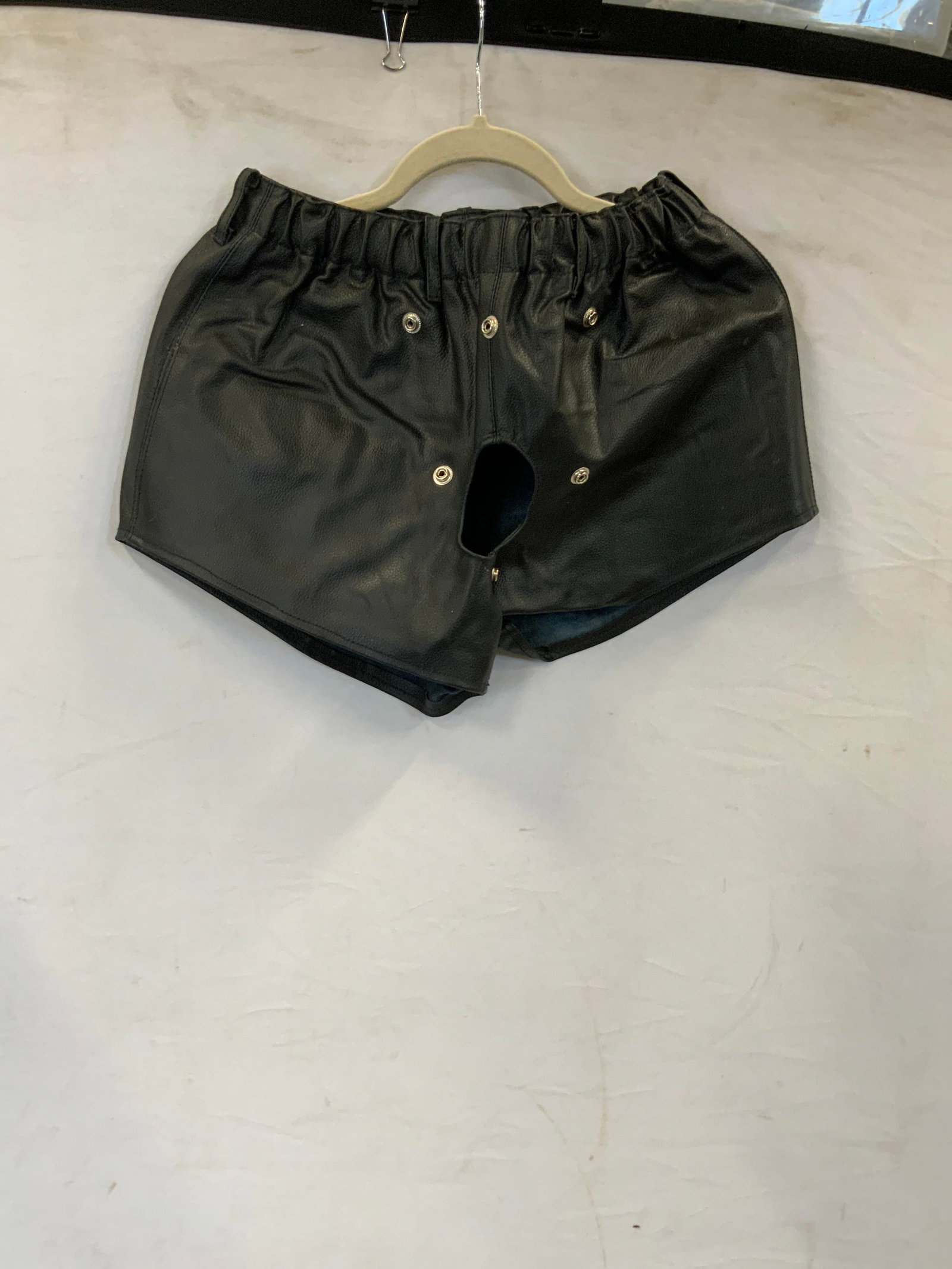 Leather riding chaps snap off crotch panel - 3
