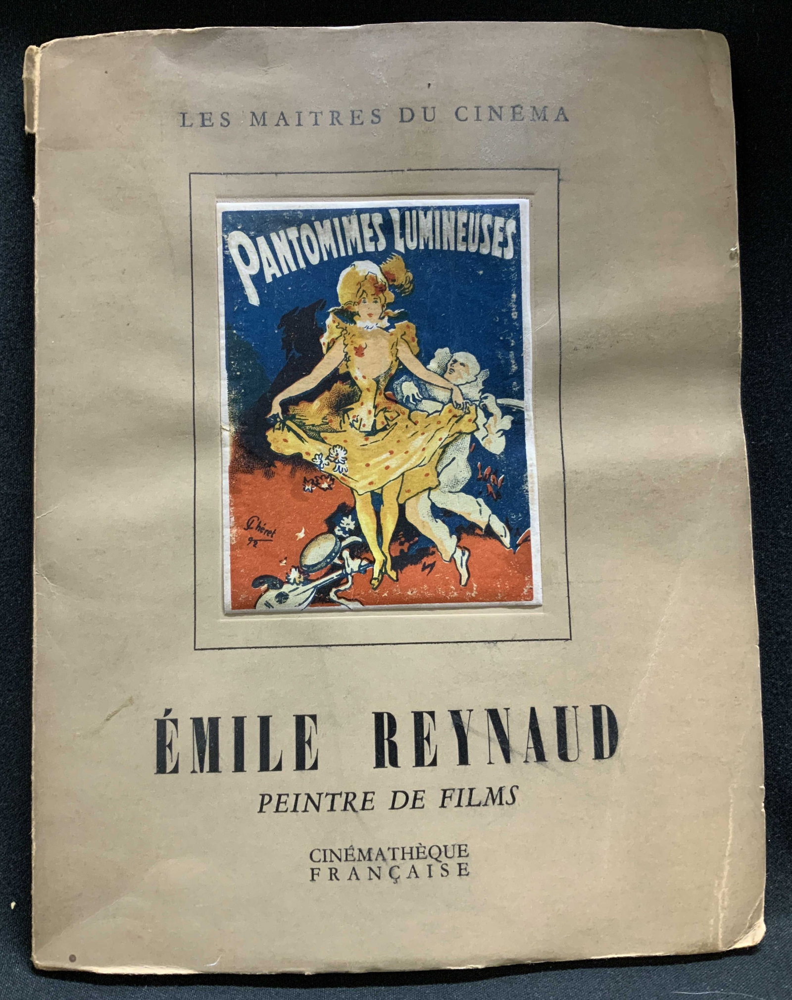 1945 Emile Reynaud Peintre De Films Illustr Bklet: Les Maitres Du Cinema. Emile Reynaud. Peintre De Films. 1844-1918. Cinematheque Fran?aise. Paris 1945. Booklet features various illustrations. Surface wear consistent to age, use & exposure.