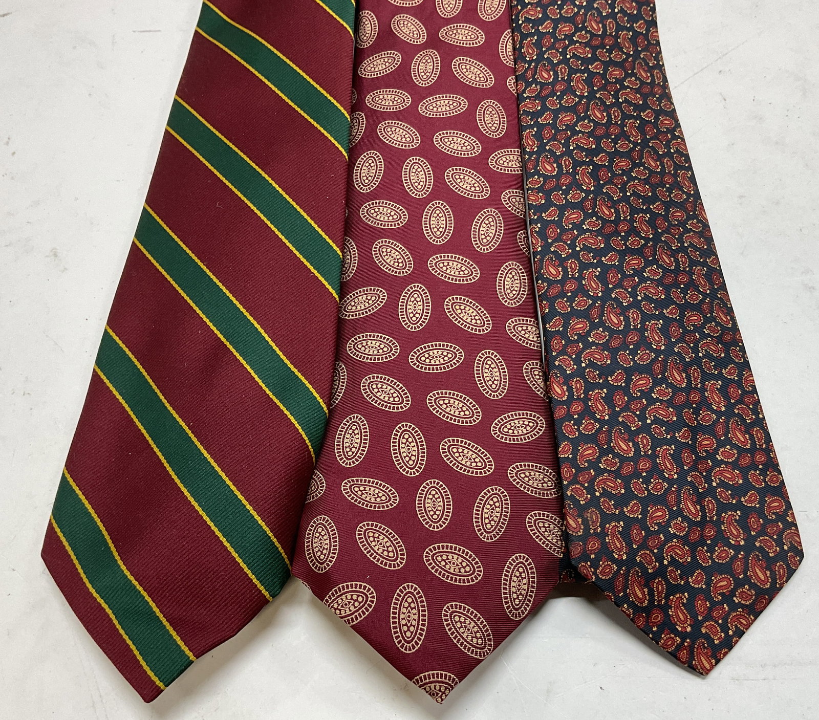 Lot 3 Assort Red Pattern Silk Neck Ties Italy USA (1 of 7)