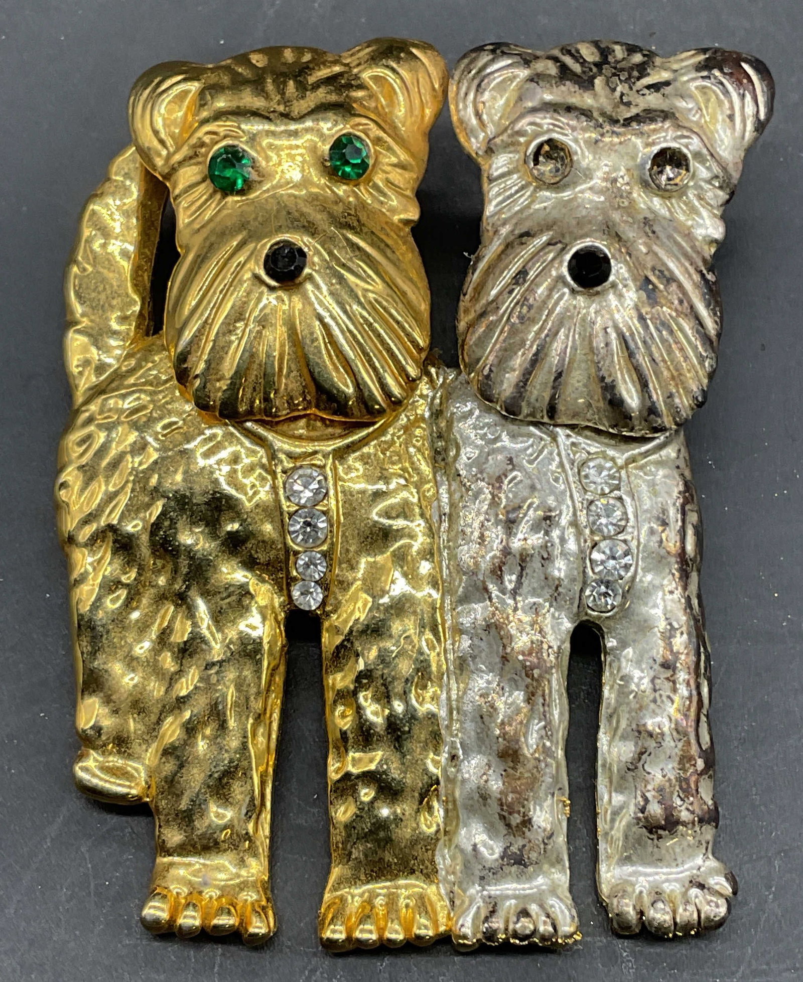 Vtg Silver & Gold Tone Double Dog Brooch: Vintage silver and gold tone double dog brooch with crystals. Measures approx. 2 x 1.5 inches. Some crystals need replacement. Some scratching. Jewelry, estate jewelry, costume jewelry, cocktail jewel