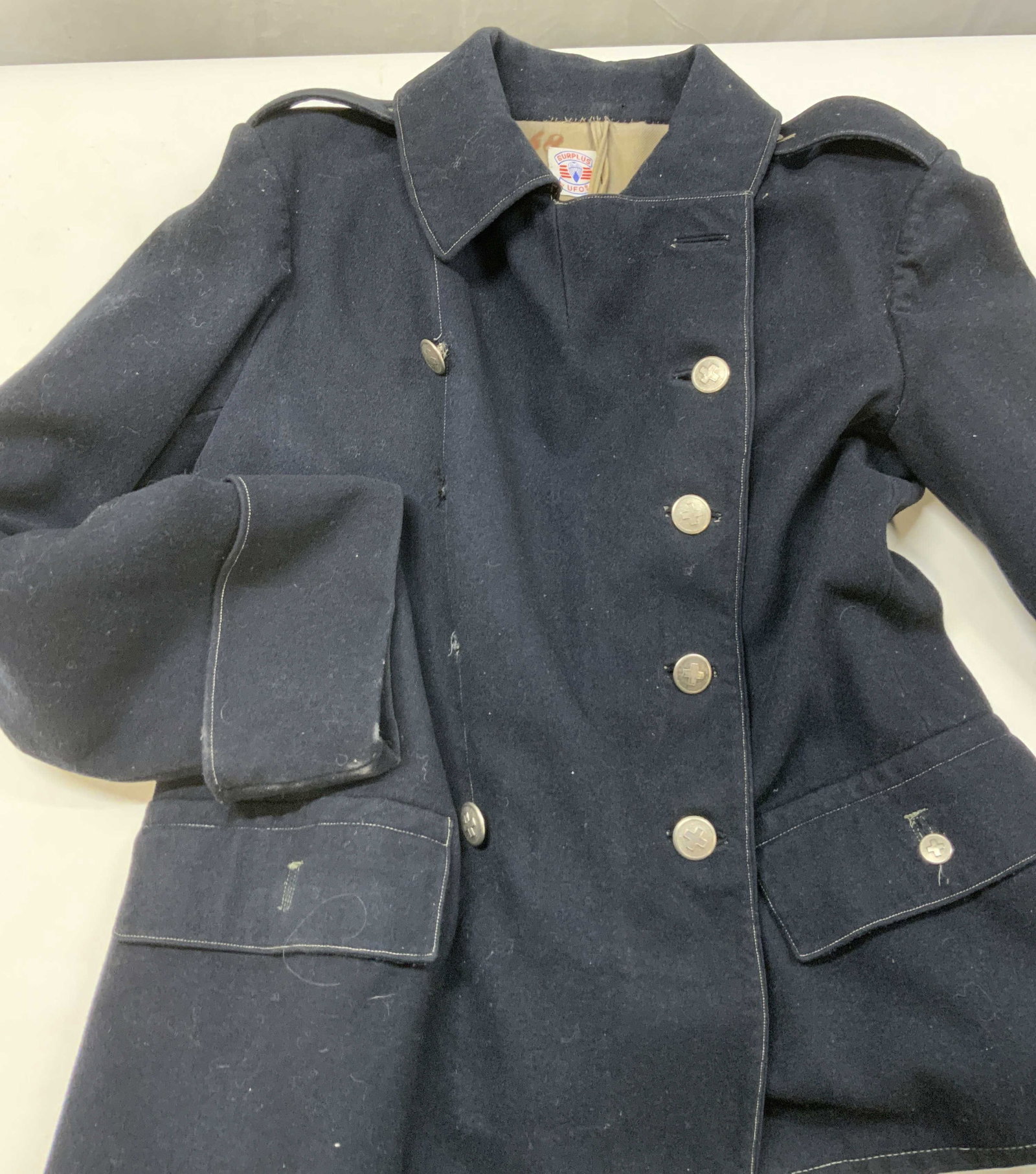 Vntg Swiss army military surplus wool jacket. 1931: Vintage Swiss army military surplus wool jacket. 1931 printed on the inside of the jacket indicates that the jacket was intended for the Swiss military in1931. It Features a double breasted front clos