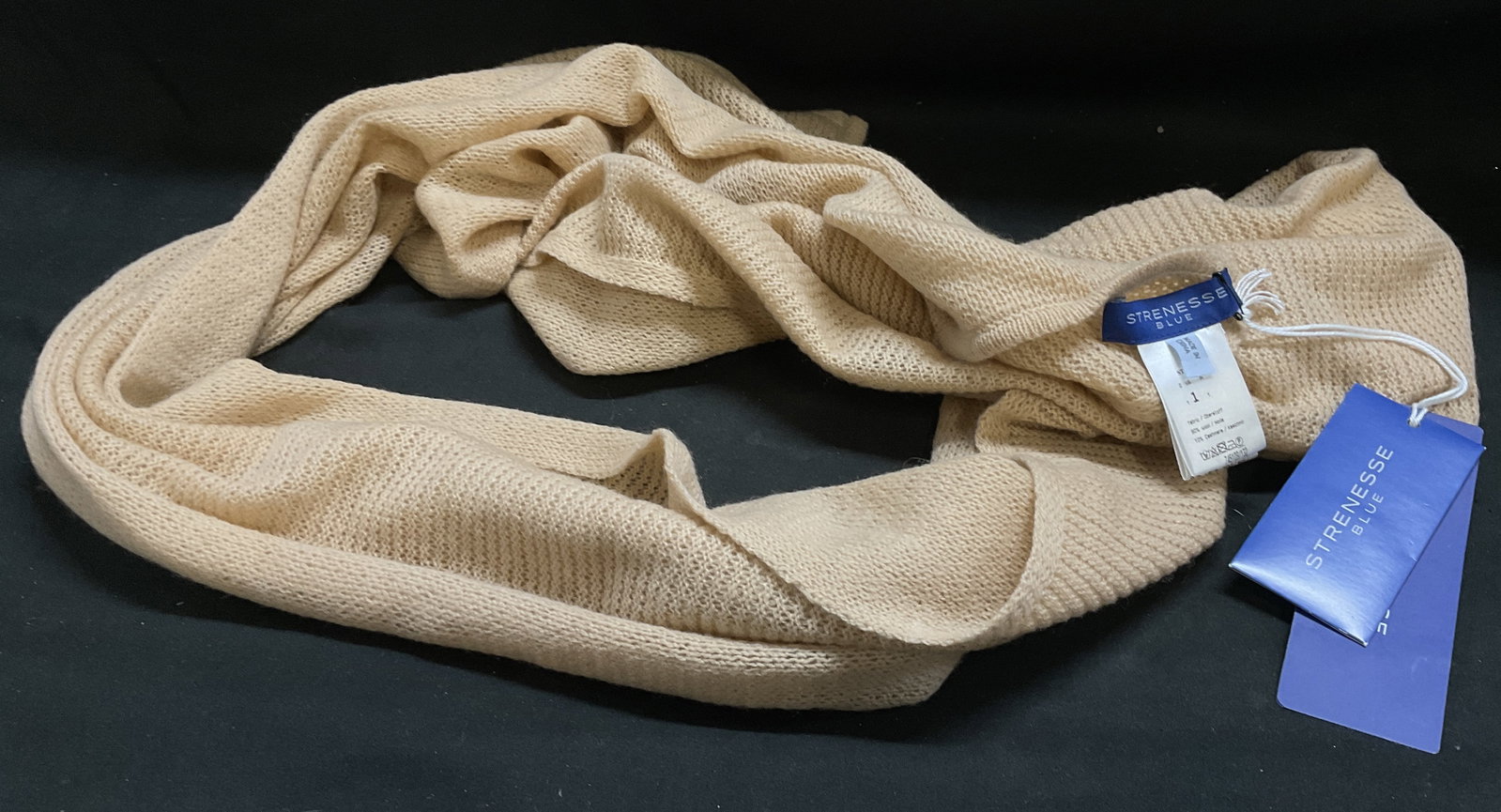 NWT Strenesse Blue Wool & Cashmere Scarf: New with Tags Strenesse Blue Scarf. Knitted Peach 90% Wool and 10% Cashmere. Condition Consistent With Exposure. Measures app 71in L x 16in W. New with Tags, Strenesse Blue, Peach, Knitted, Wool,
