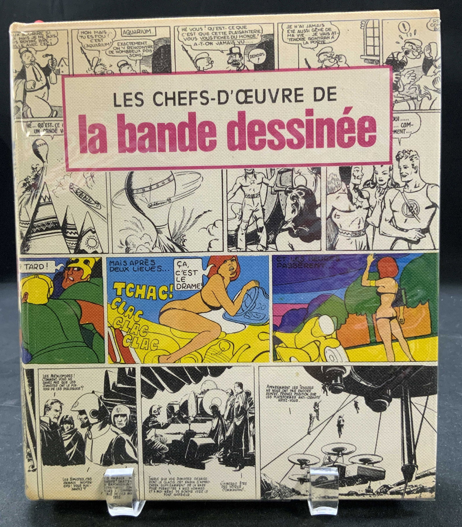 1967 Les Chefs- dOeuvre Comic Book Anthology, FR: 1967 Les Chefs-dOeuvre de La Bande Dessinee comic book anthology. Published Editions Planete, Paris. Tracking the history and artistic evolution of comic strips. Printed Hardcover with clear dust jack