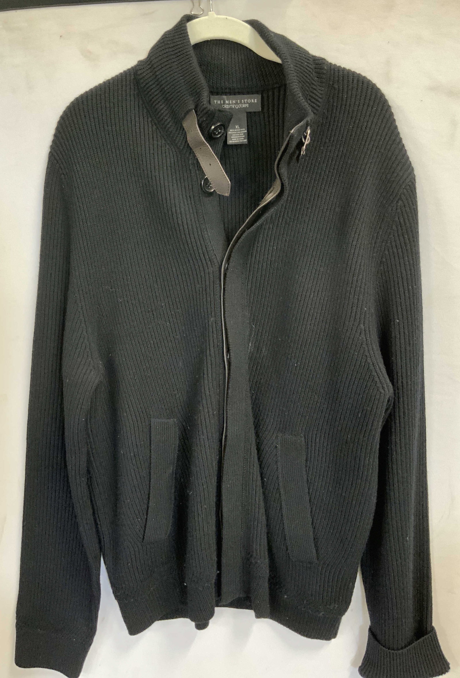 Vntg The Mens Store Bloomingdales wool sweater (1 of 6)