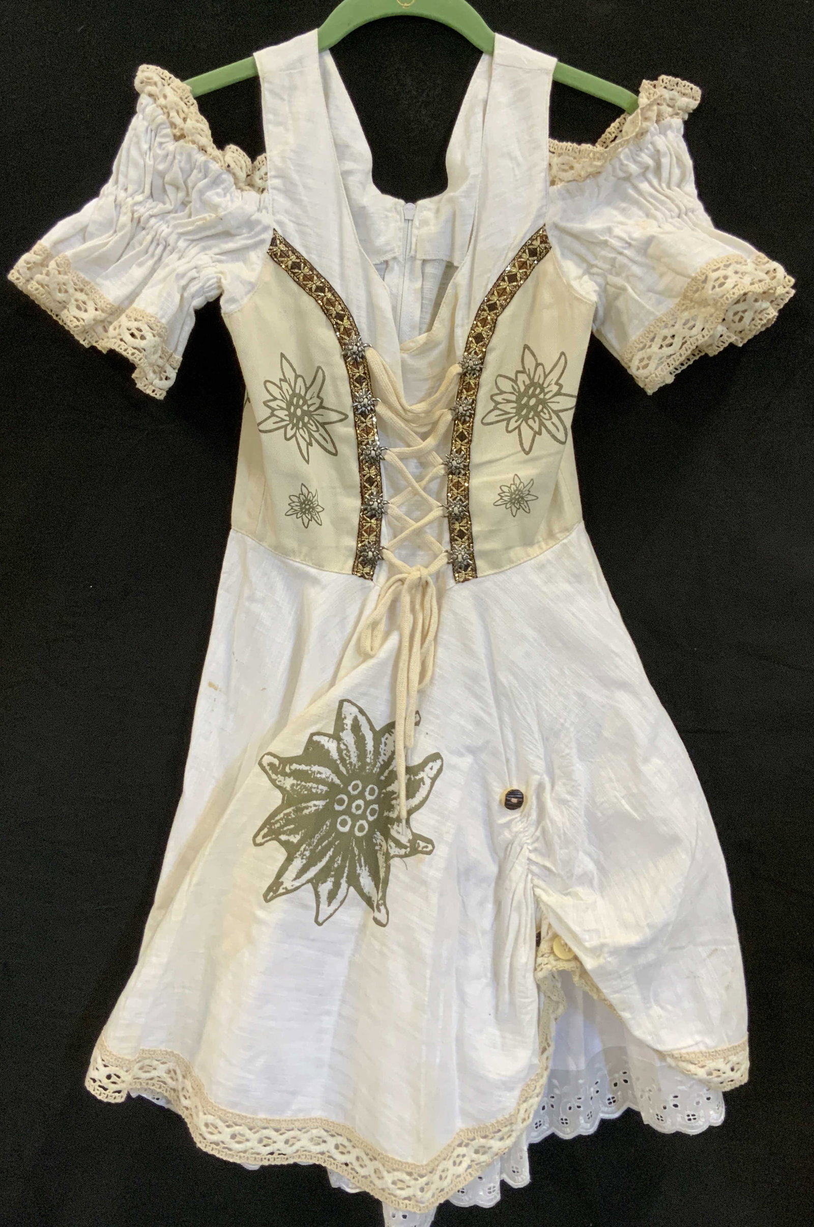 Vintage dirndl style cotton dress. Germany (1 of 11)