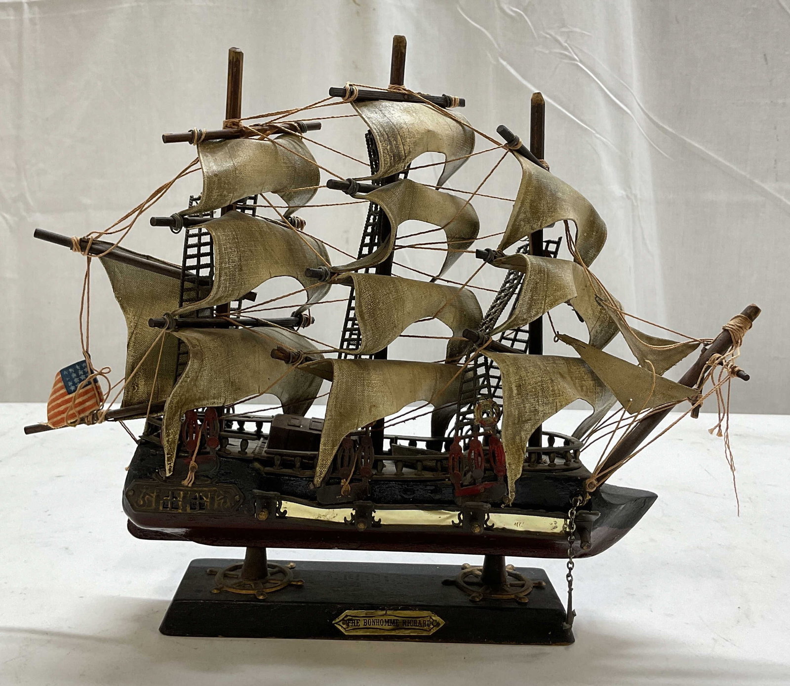 Vtg Decorative Model Of The Bonhomme Richard Ship (1 of 10)