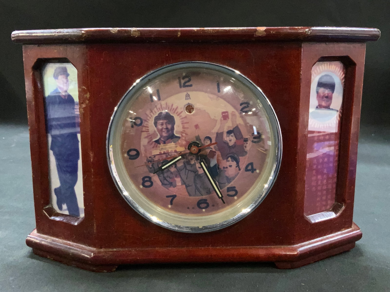 Vtg Chinese Mao Zedong Desk Clock (1 of 10)