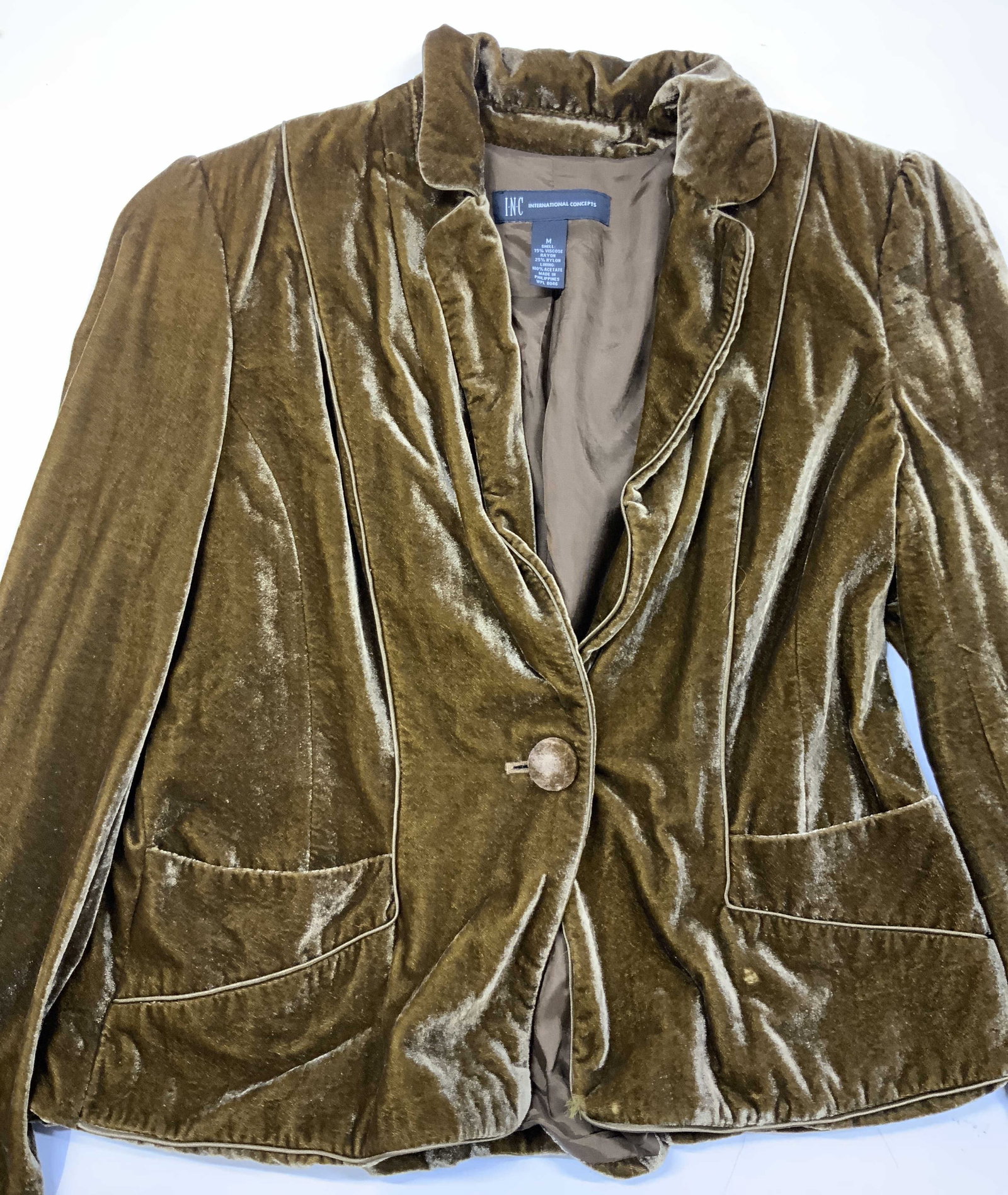 Vntg INC gold velvet blazer: Vintage International Concepts gold velvet blazer. Made of a viscose rayon blend in the Philippines during the 2000s. Size medium. Features structured slightly padded shoulders, vertical piping