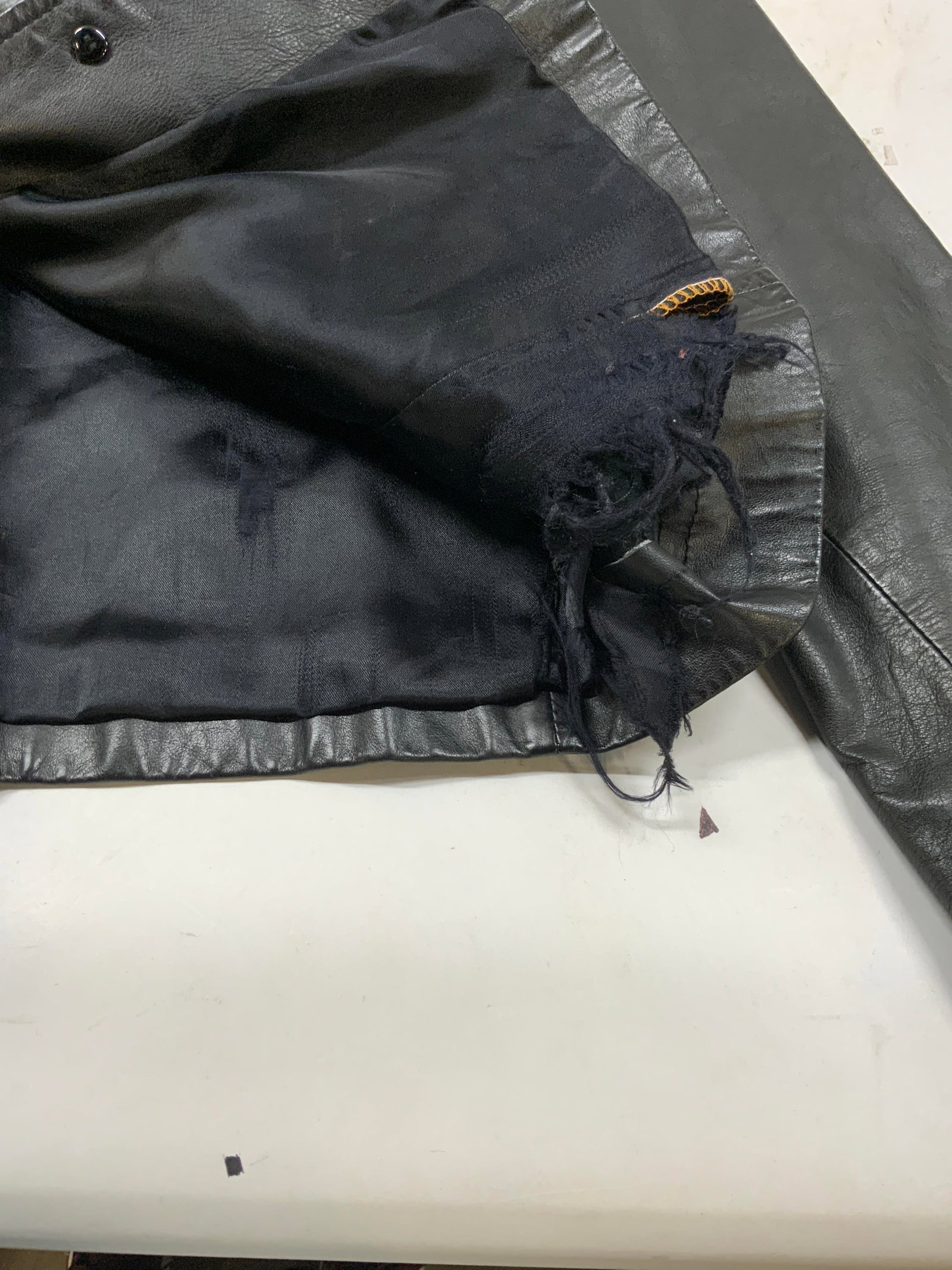 Vntg J.Crew black leather jacket - 6
